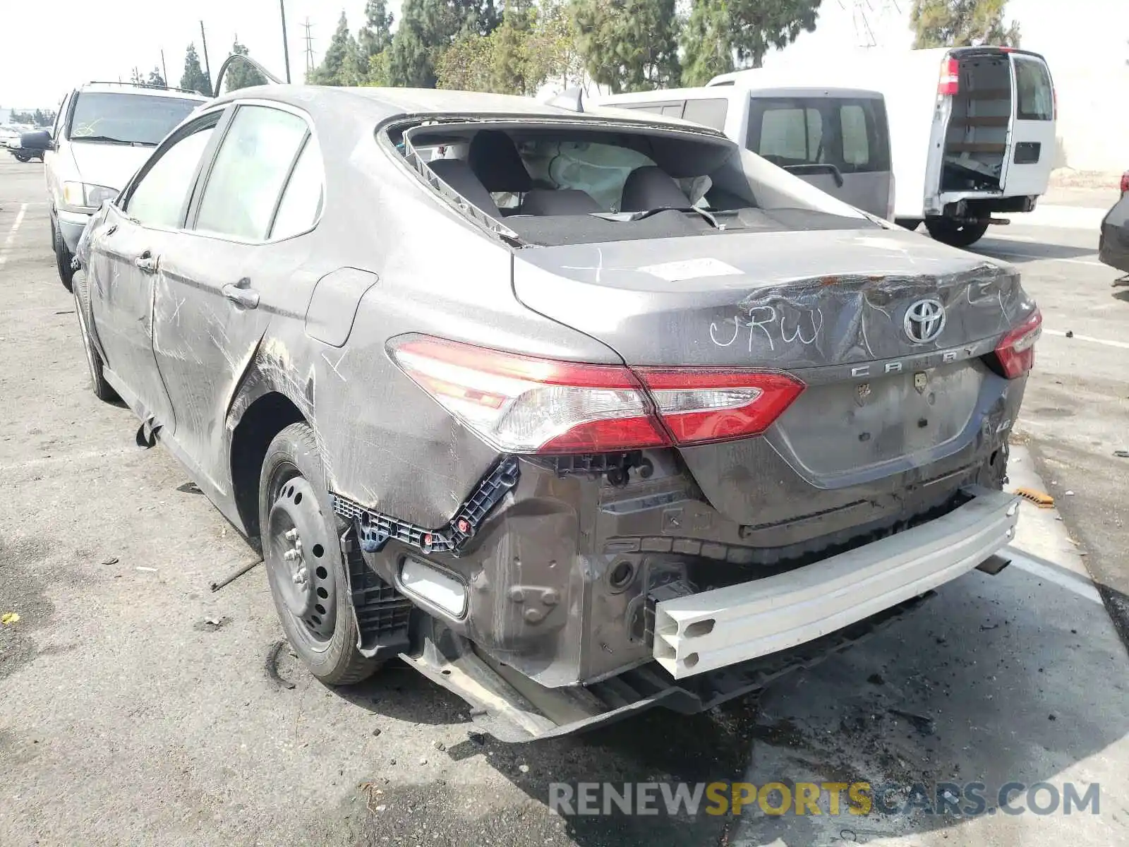 3 Photograph of a damaged car 4T1B11HK1KU206839 TOYOTA CAMRY 2019