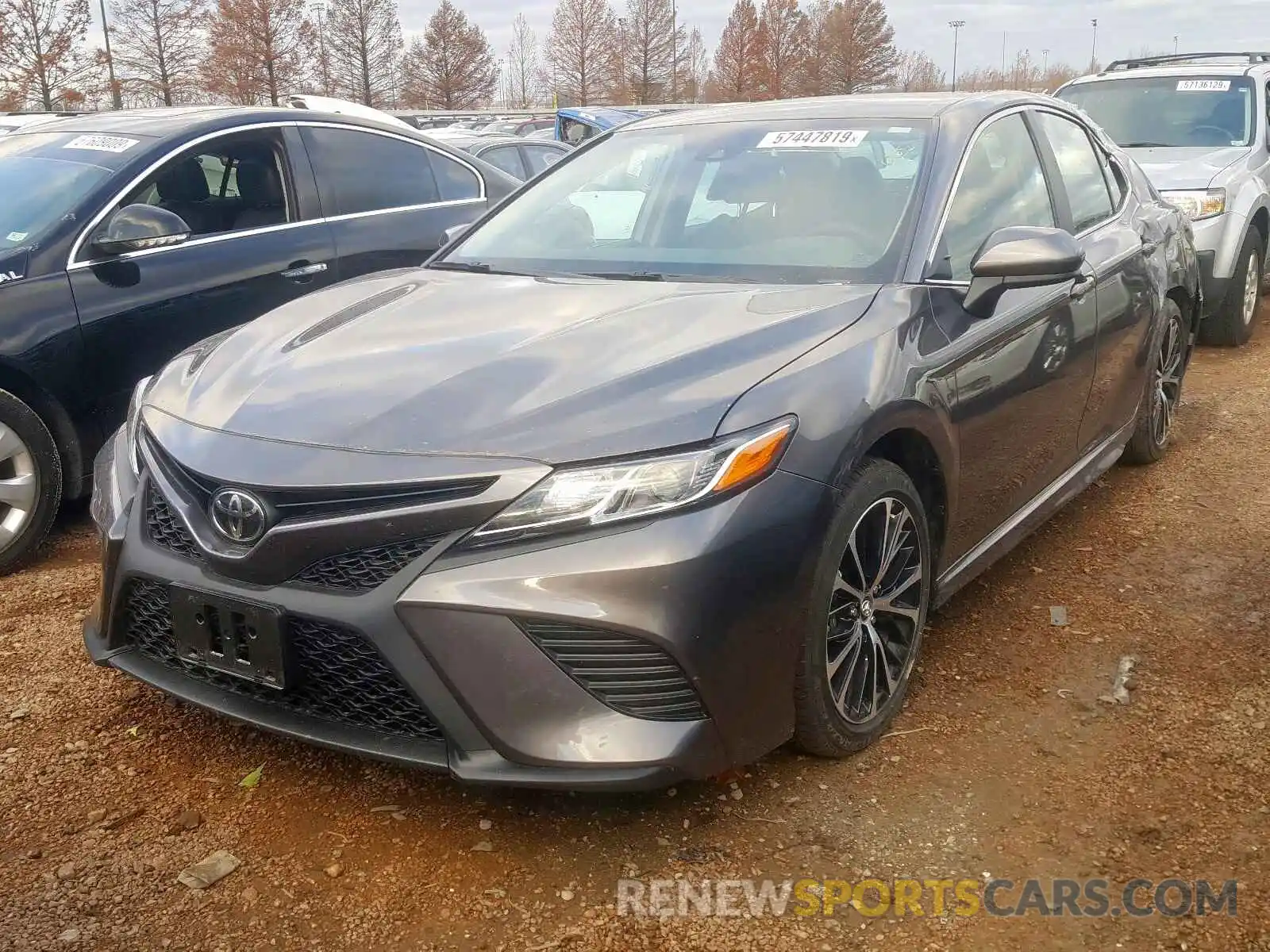 2 Photograph of a damaged car 4T1B11HK1KU207117 TOYOTA CAMRY 2019