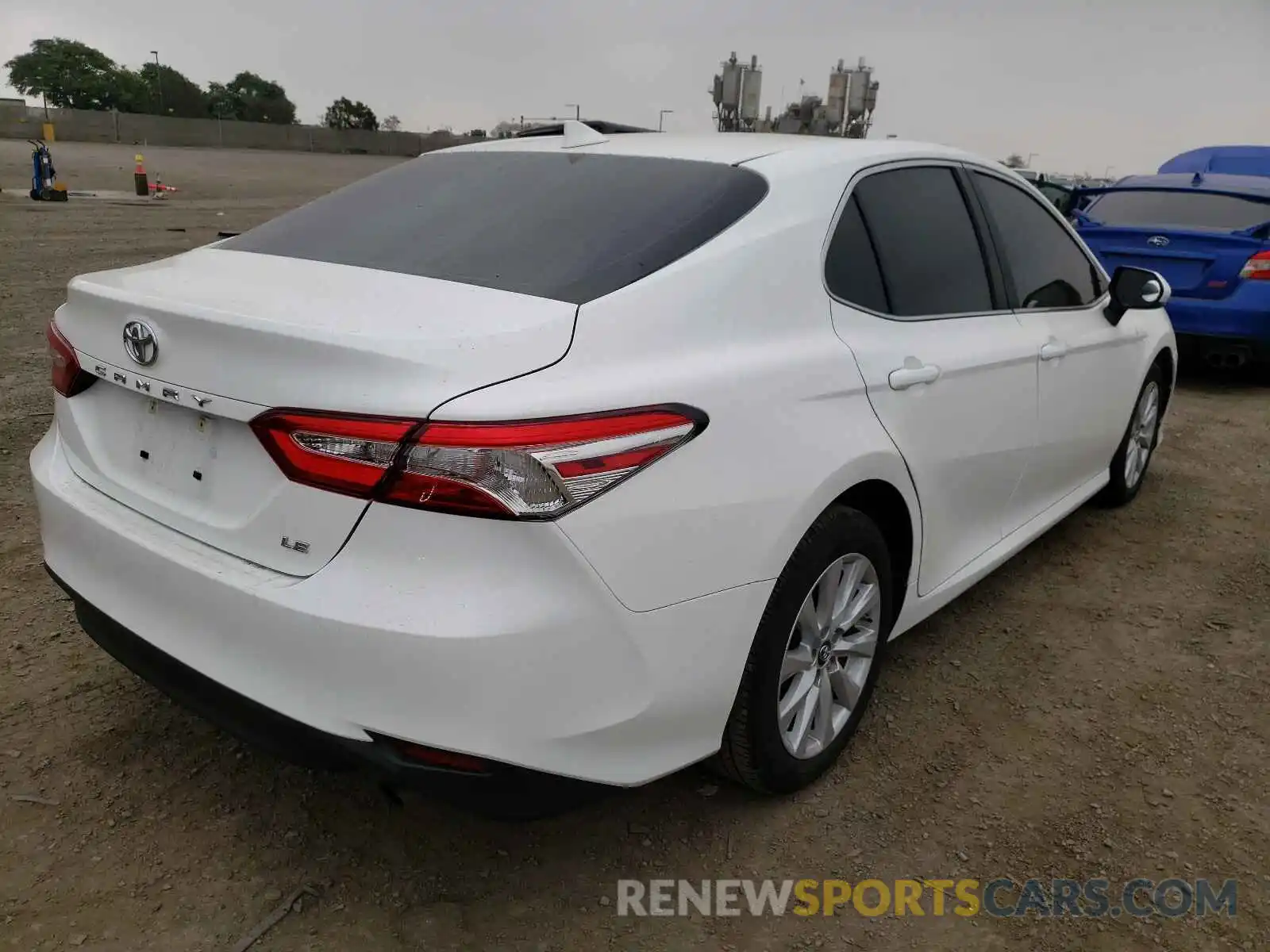 4 Photograph of a damaged car 4T1B11HK1KU207540 TOYOTA CAMRY 2019