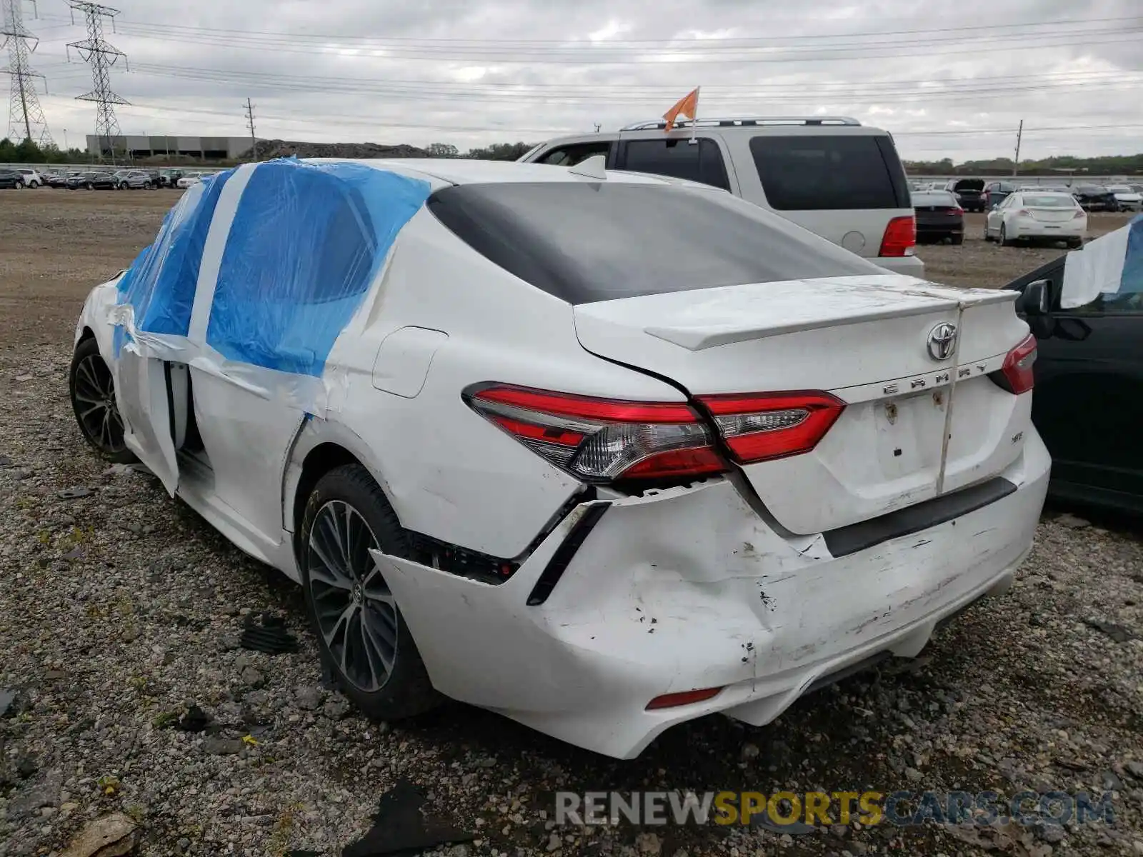 3 Photograph of a damaged car 4T1B11HK1KU208283 TOYOTA CAMRY 2019