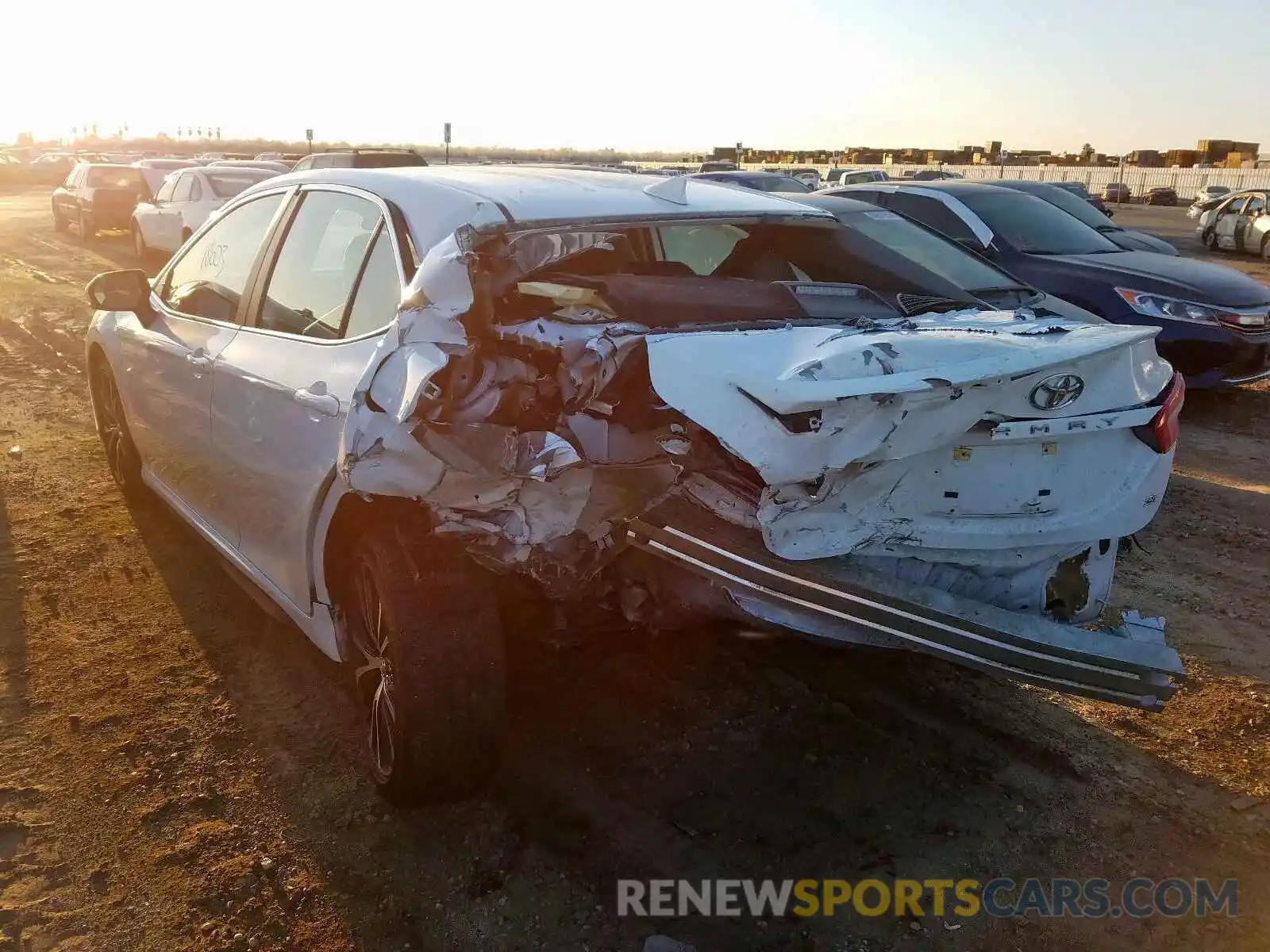 3 Photograph of a damaged car 4T1B11HK1KU209630 TOYOTA CAMRY 2019