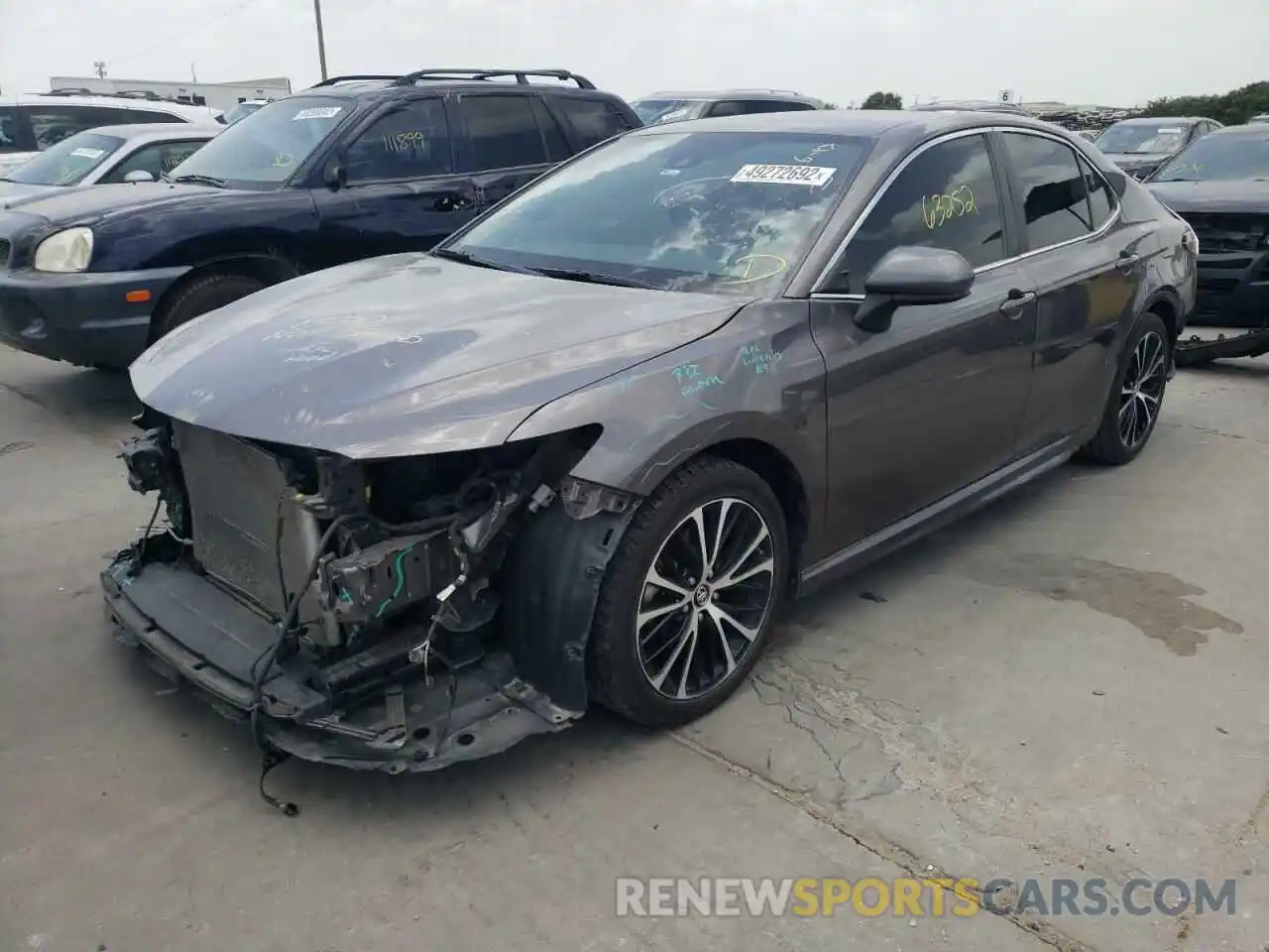 2 Photograph of a damaged car 4T1B11HK1KU210275 TOYOTA CAMRY 2019