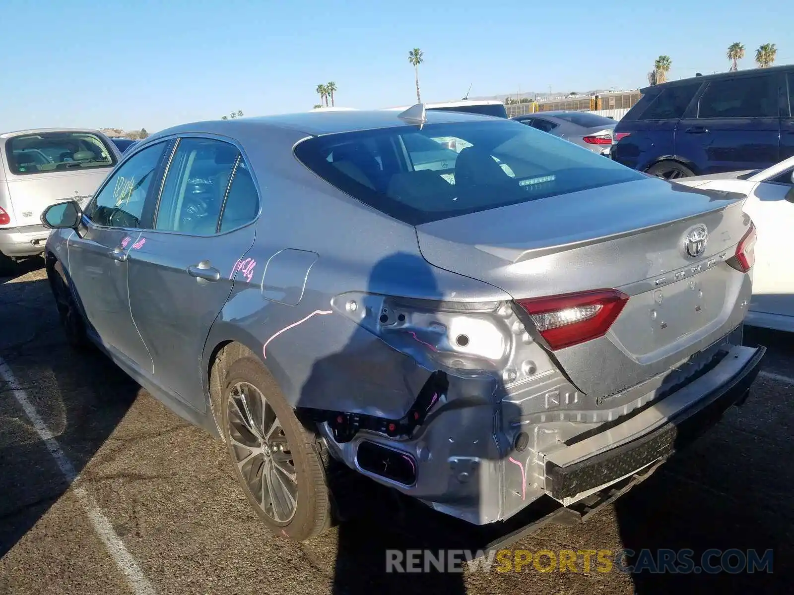 3 Photograph of a damaged car 4T1B11HK1KU210311 TOYOTA CAMRY 2019