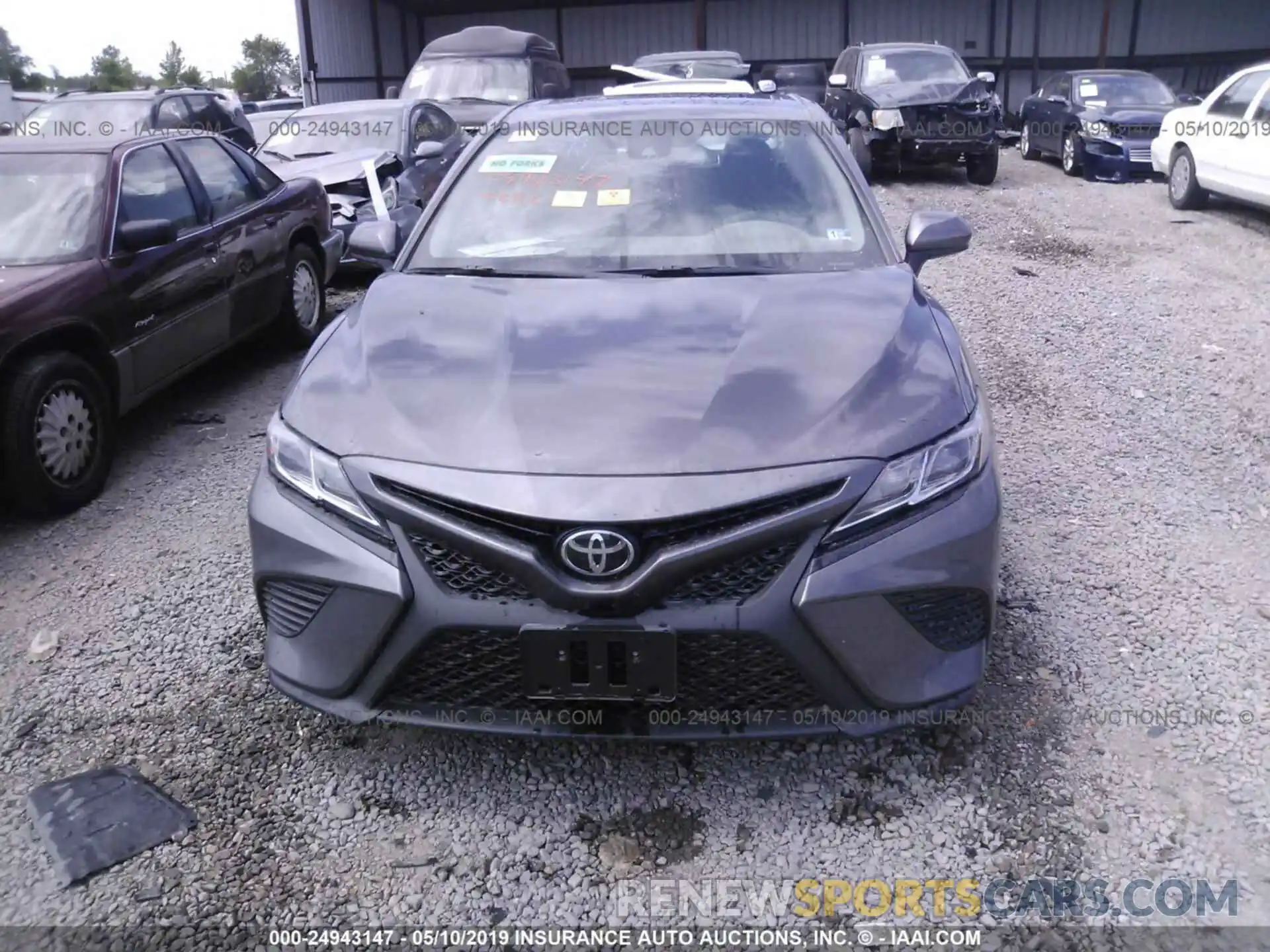 6 Photograph of a damaged car 4T1B11HK1KU211474 TOYOTA CAMRY 2019