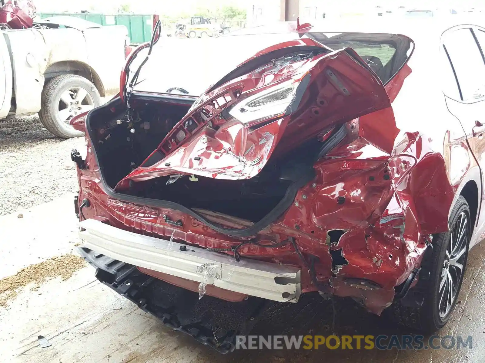 9 Photograph of a damaged car 4T1B11HK1KU212379 TOYOTA CAMRY 2019