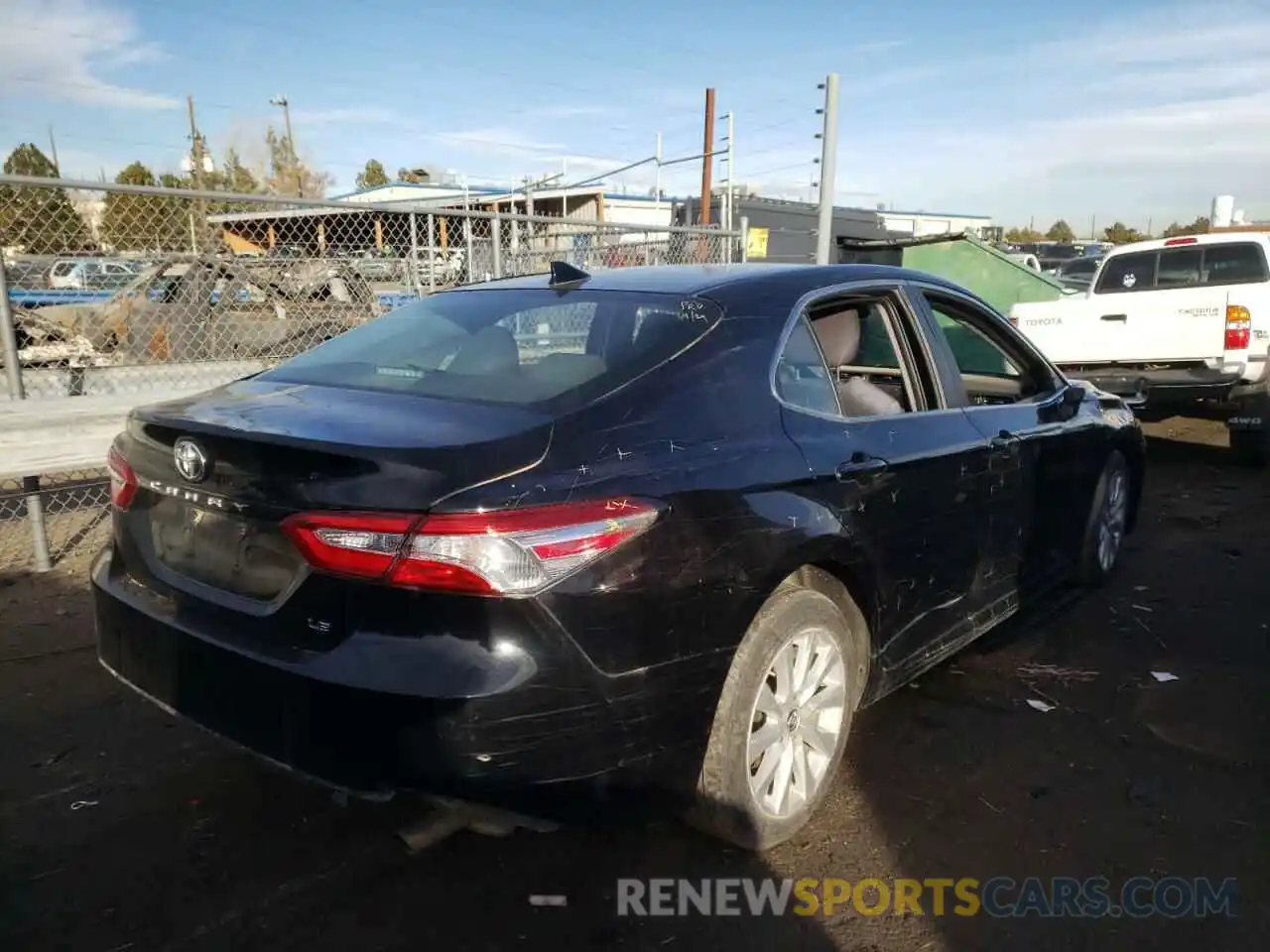 4 Photograph of a damaged car 4T1B11HK1KU213564 TOYOTA CAMRY 2019