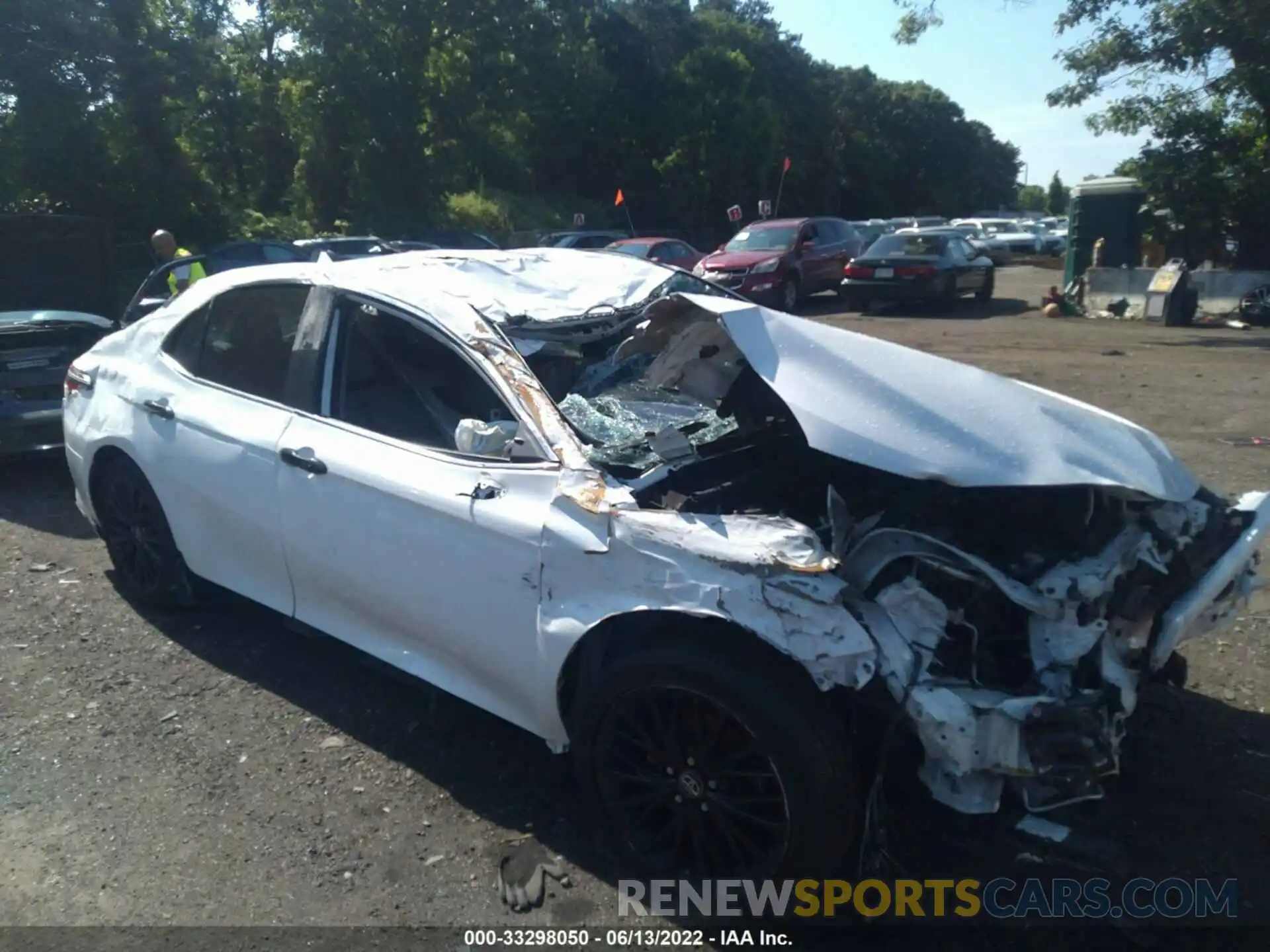 1 Photograph of a damaged car 4T1B11HK1KU216397 TOYOTA CAMRY 2019