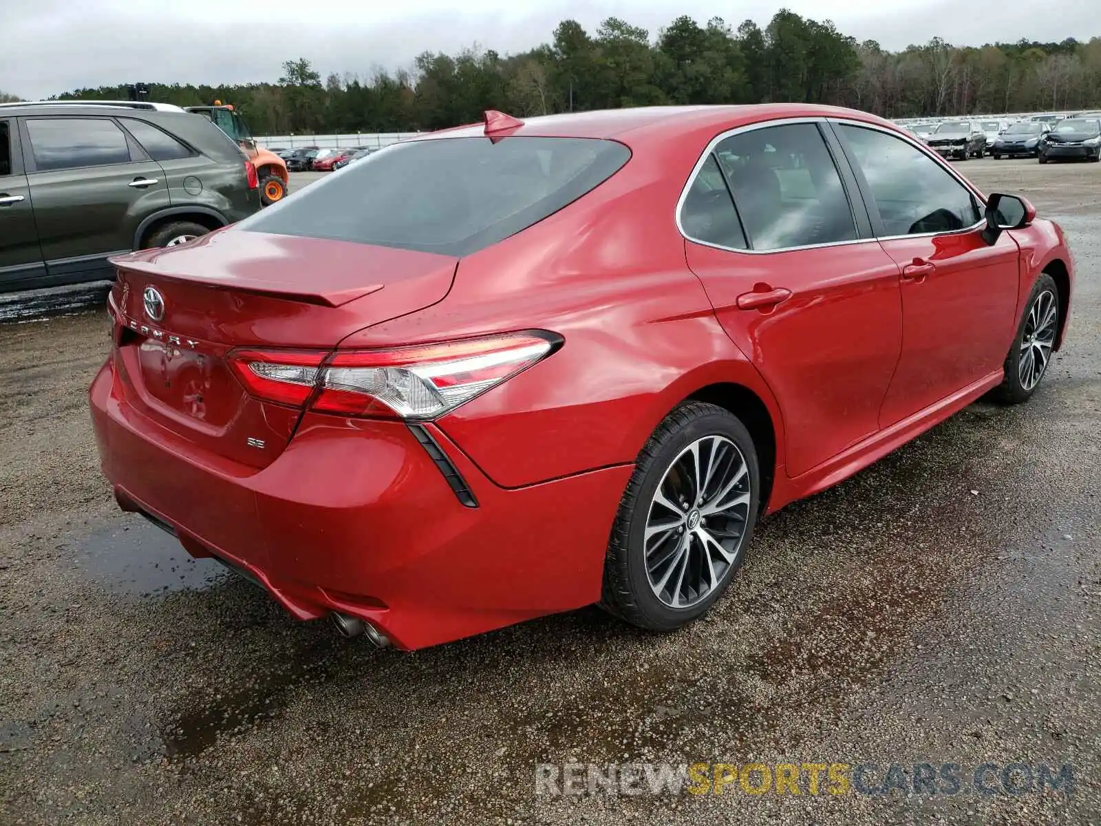 4 Photograph of a damaged car 4T1B11HK1KU216514 TOYOTA CAMRY 2019