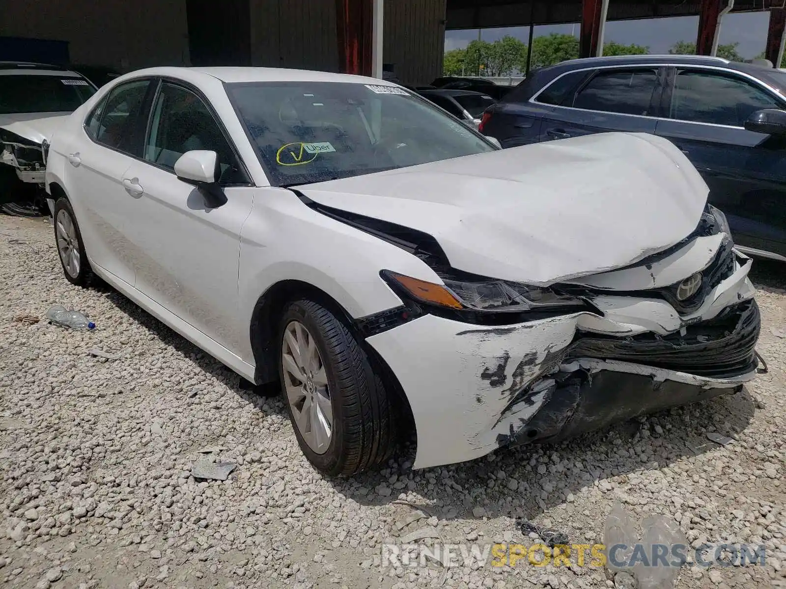 1 Photograph of a damaged car 4T1B11HK1KU217484 TOYOTA CAMRY 2019