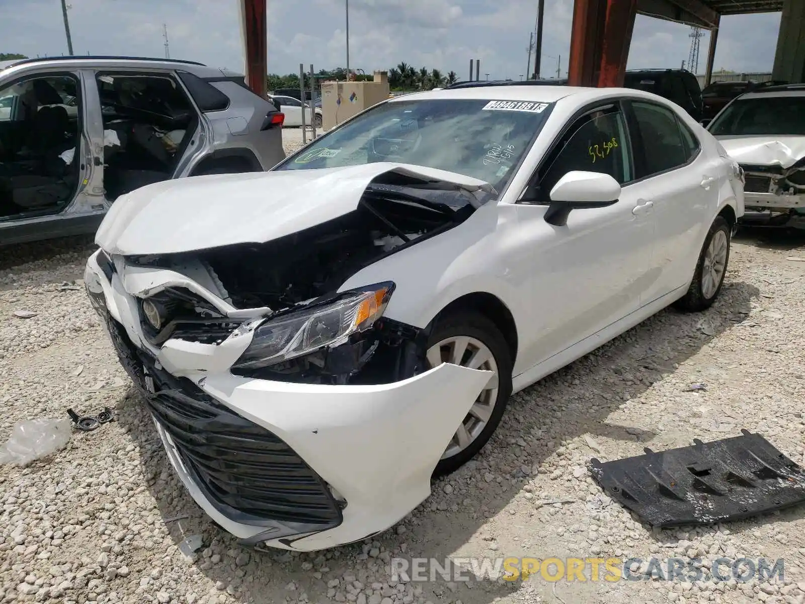 2 Photograph of a damaged car 4T1B11HK1KU217484 TOYOTA CAMRY 2019