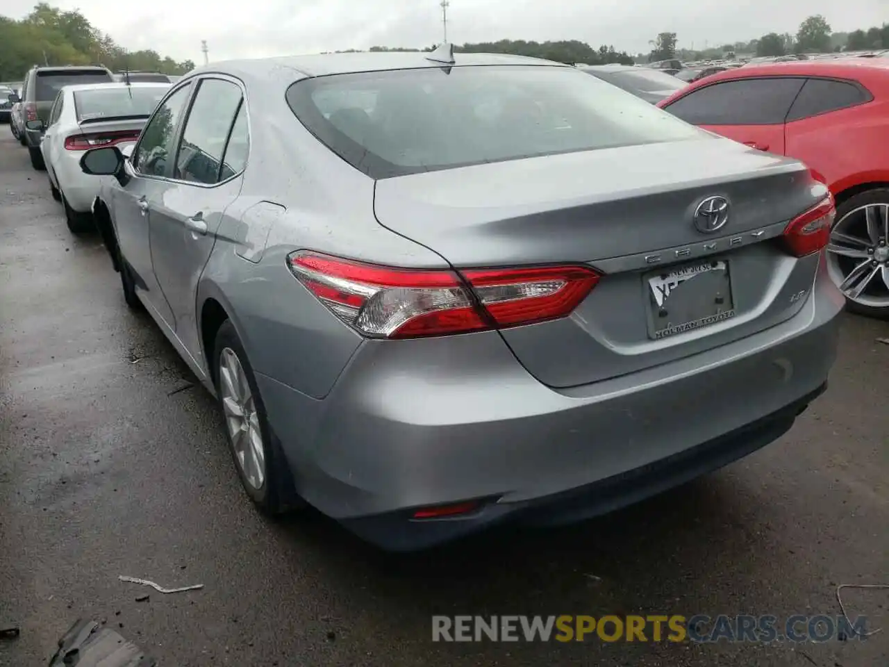 3 Photograph of a damaged car 4T1B11HK1KU217663 TOYOTA CAMRY 2019