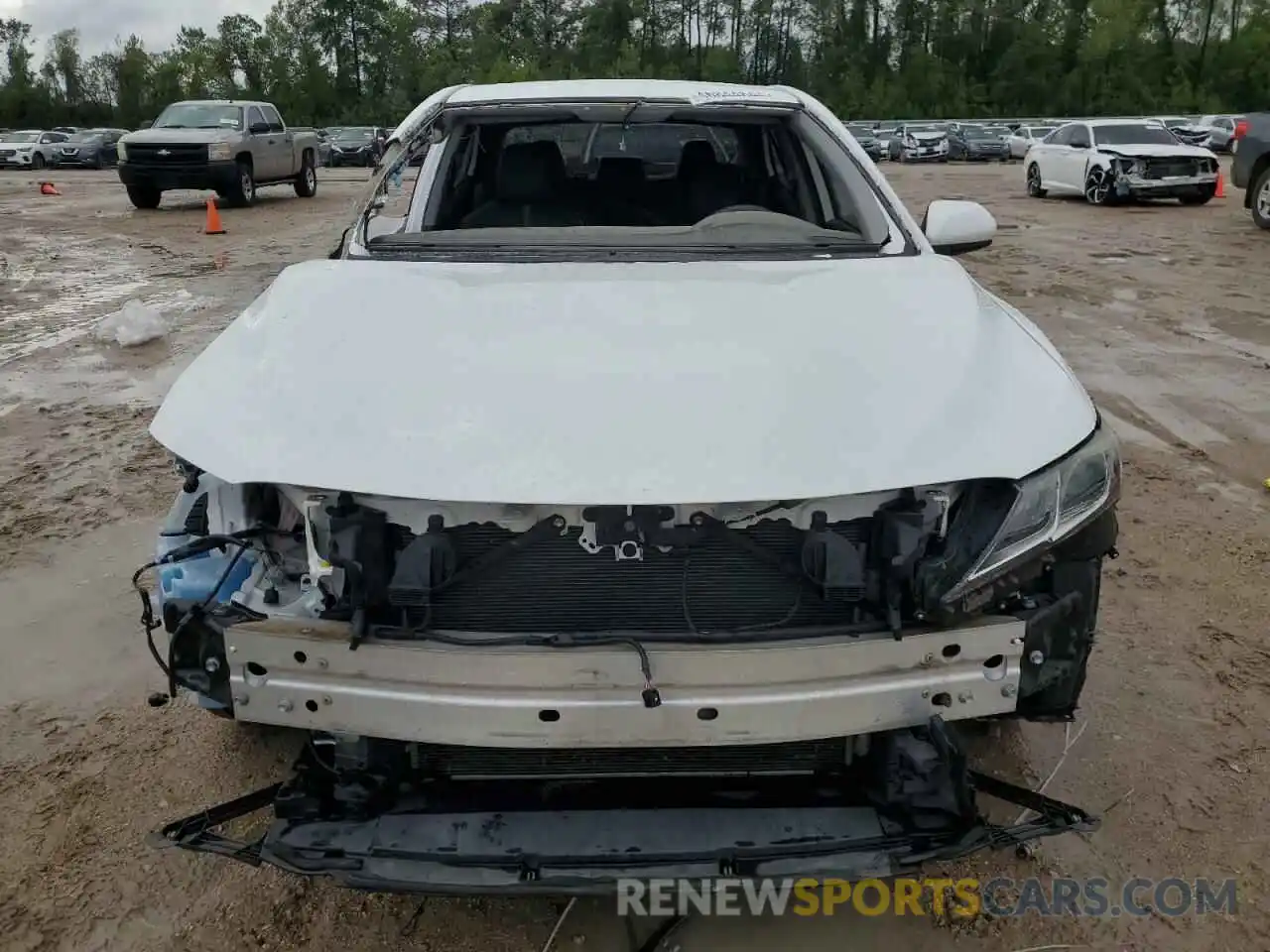 5 Photograph of a damaged car 4T1B11HK1KU217873 TOYOTA CAMRY 2019