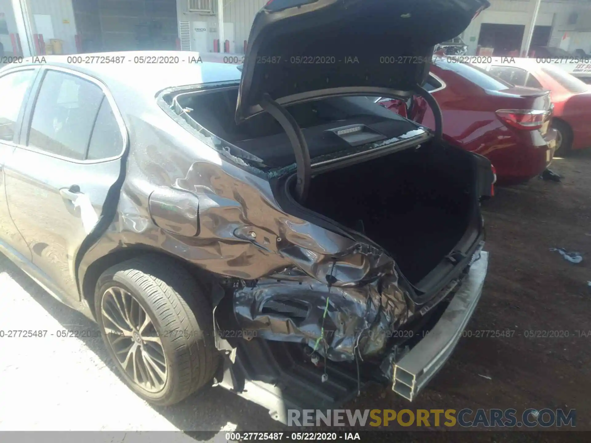 6 Photograph of a damaged car 4T1B11HK1KU219056 TOYOTA CAMRY 2019