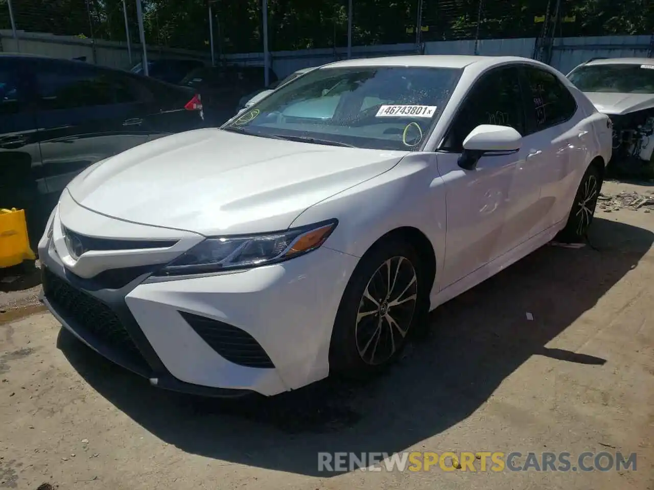 2 Photograph of a damaged car 4T1B11HK1KU221843 TOYOTA CAMRY 2019