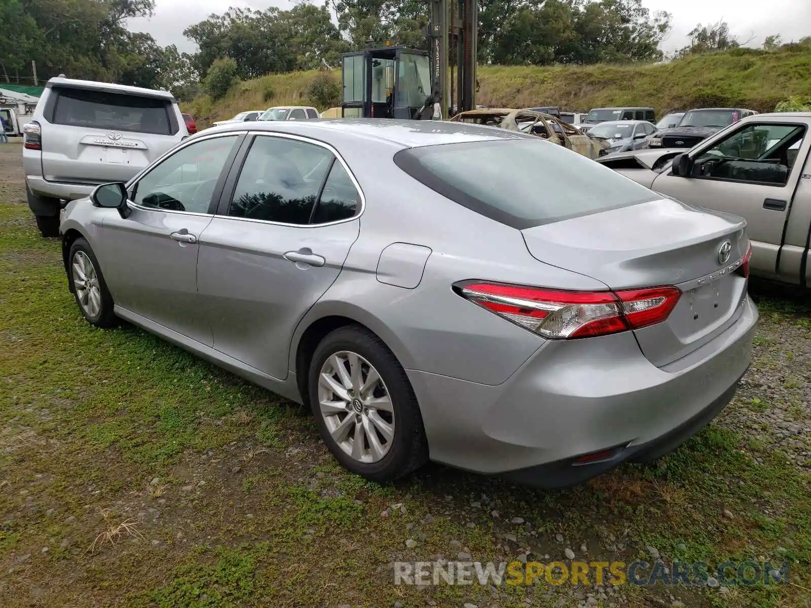 3 Photograph of a damaged car 4T1B11HK1KU222166 TOYOTA CAMRY 2019