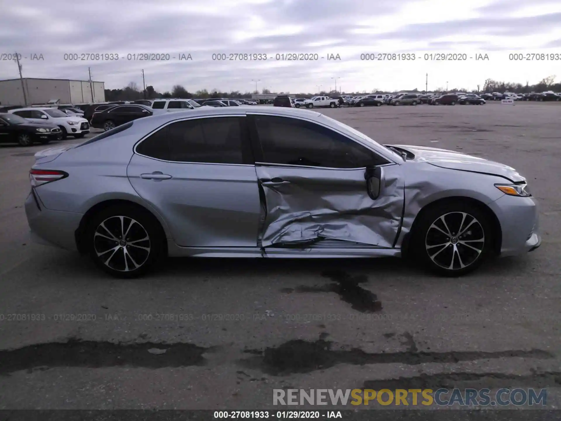 6 Photograph of a damaged car 4T1B11HK1KU225133 TOYOTA CAMRY 2019