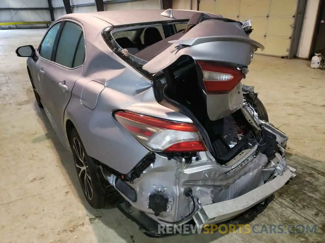 3 Photograph of a damaged car 4T1B11HK1KU226265 TOYOTA CAMRY 2019