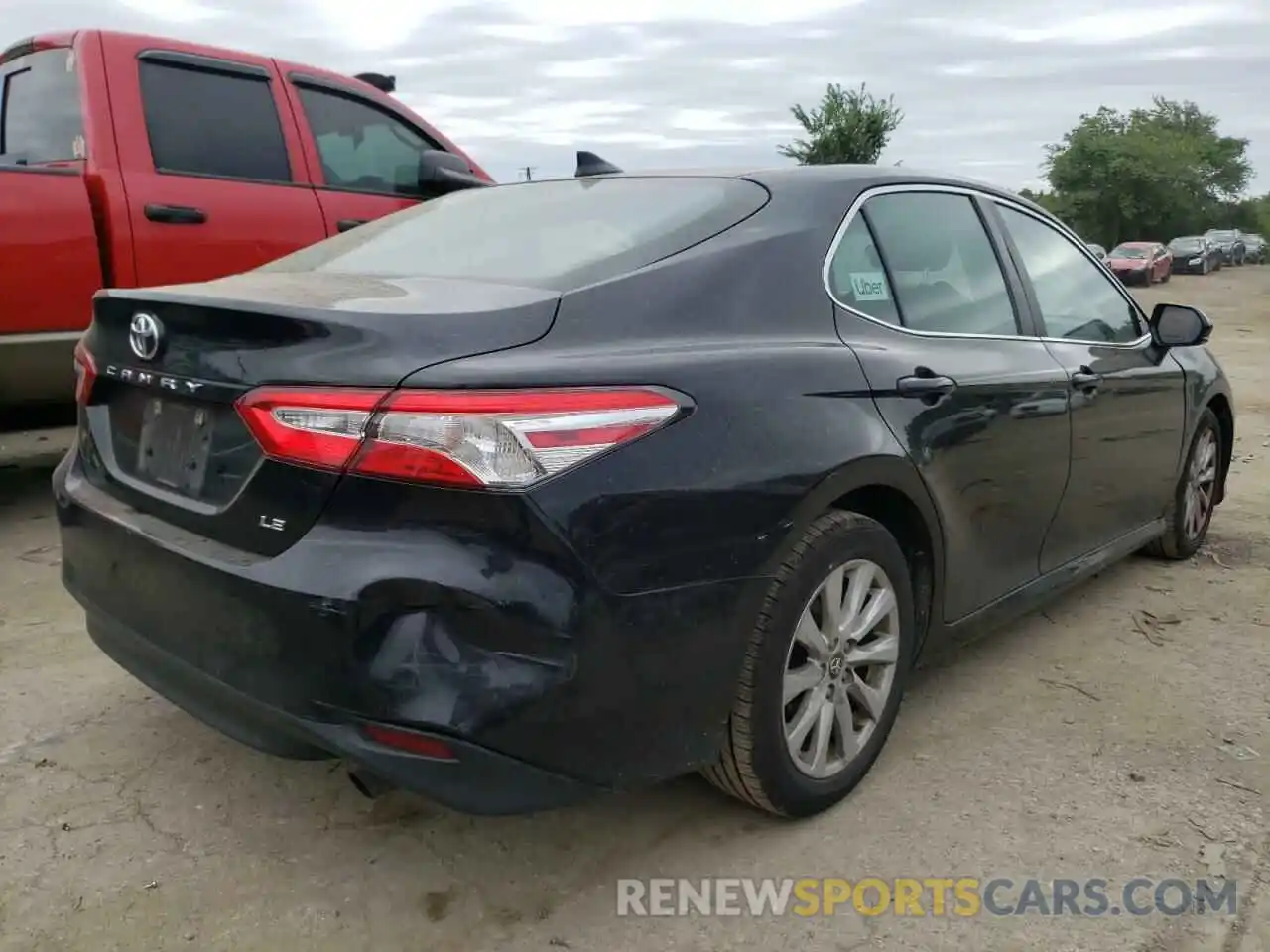 4 Photograph of a damaged car 4T1B11HK1KU229053 TOYOTA CAMRY 2019