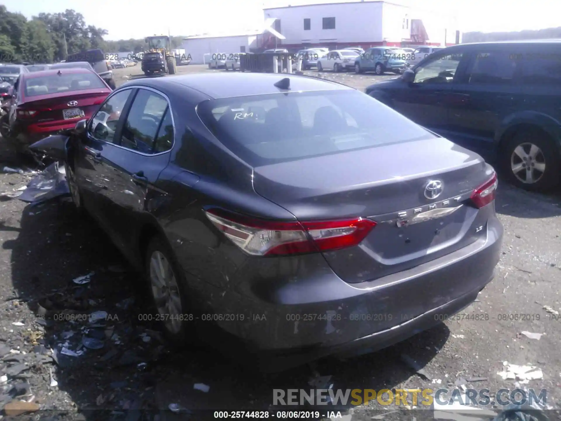 3 Photograph of a damaged car 4T1B11HK1KU230283 TOYOTA CAMRY 2019