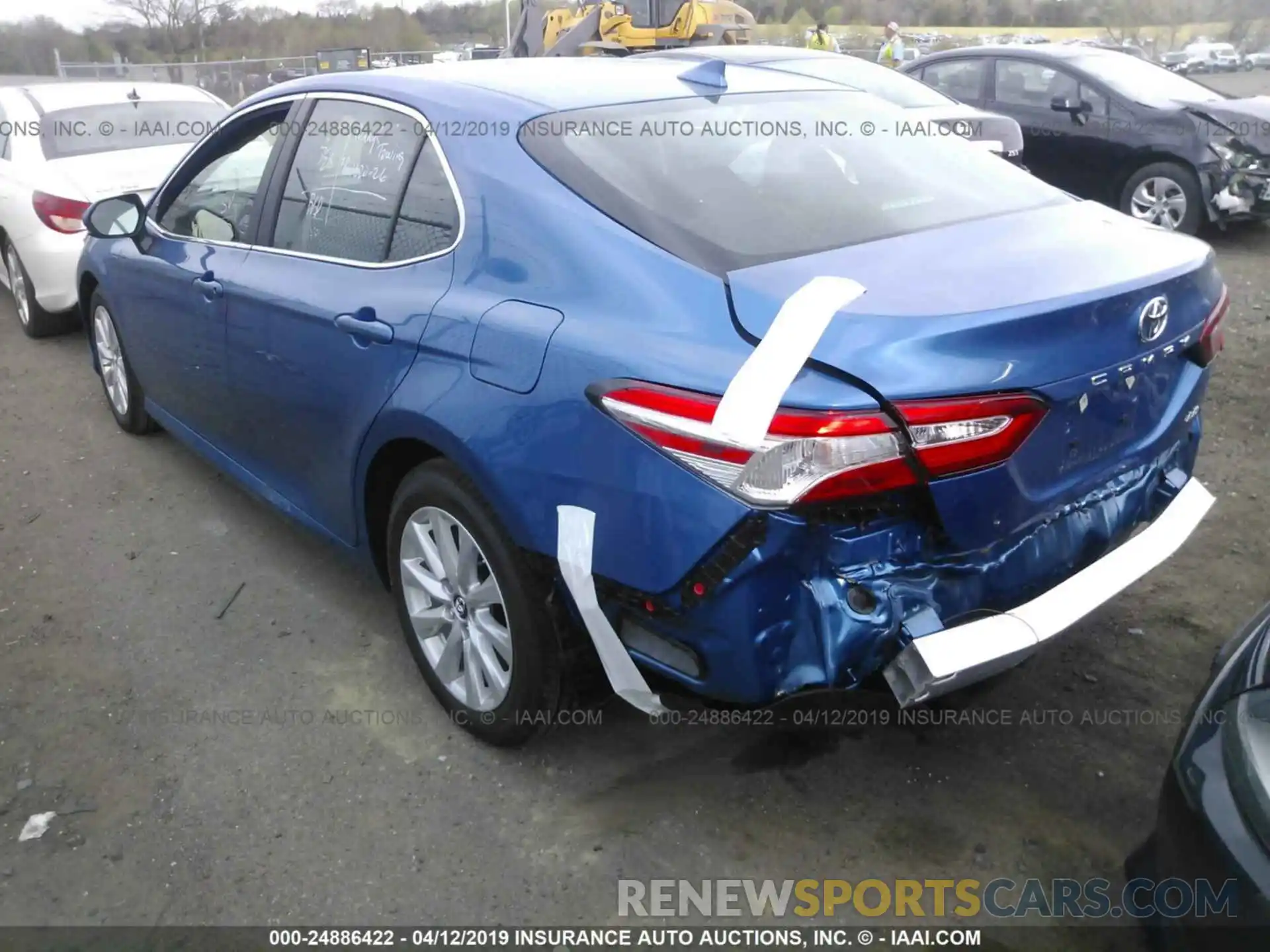 3 Photograph of a damaged car 4T1B11HK1KU230770 TOYOTA CAMRY 2019