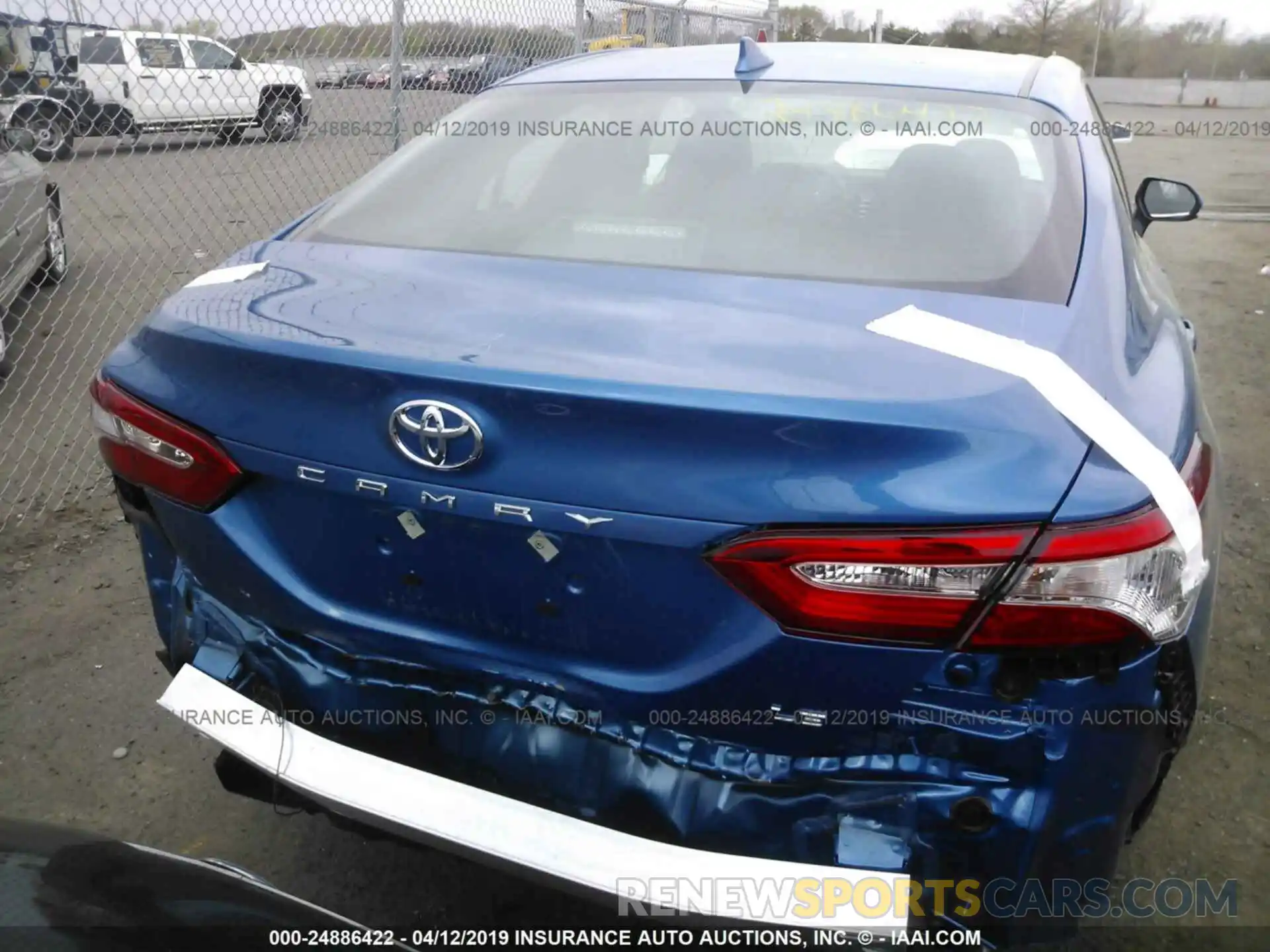 6 Photograph of a damaged car 4T1B11HK1KU230770 TOYOTA CAMRY 2019