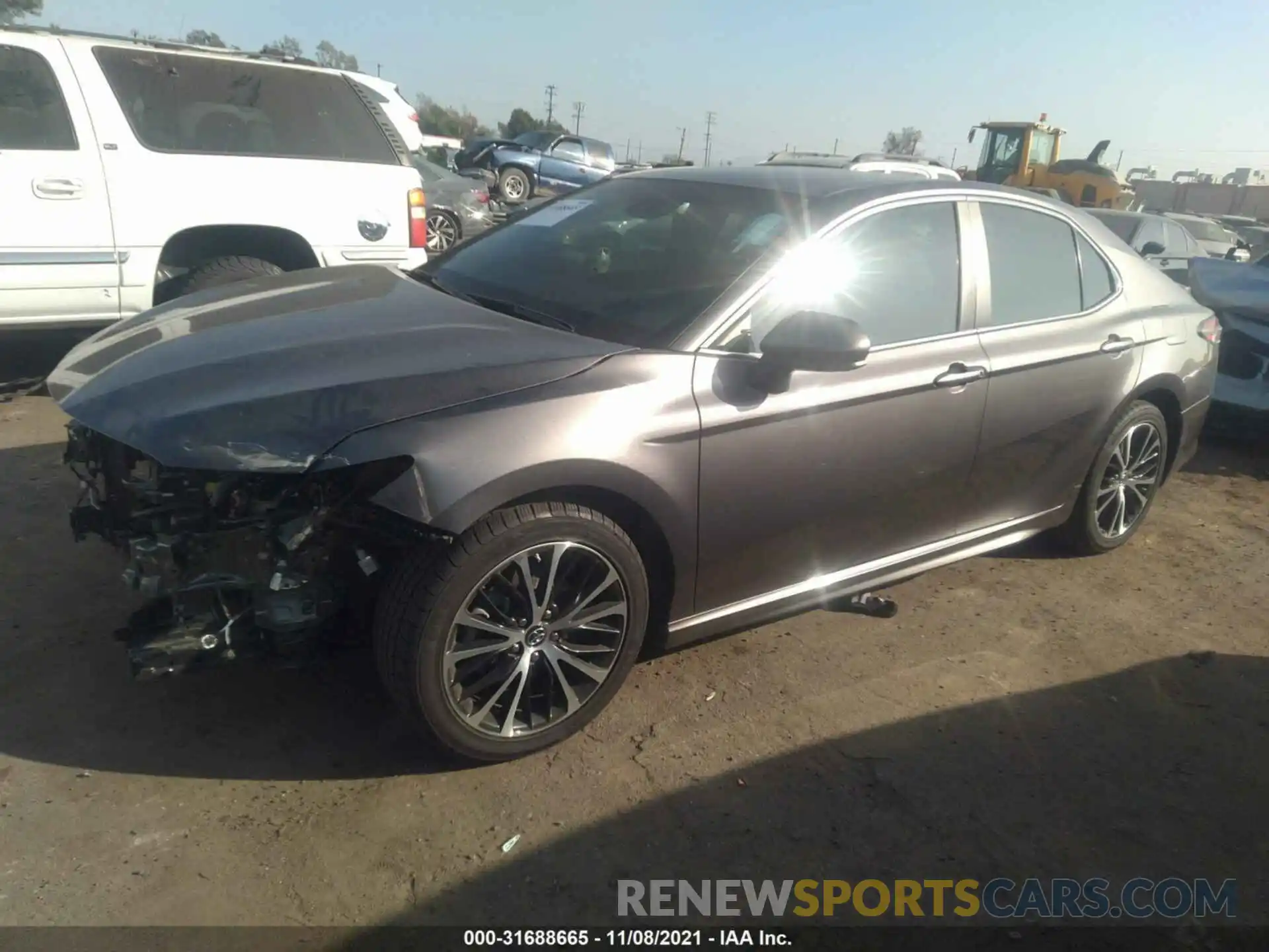 2 Photograph of a damaged car 4T1B11HK1KU231093 TOYOTA CAMRY 2019