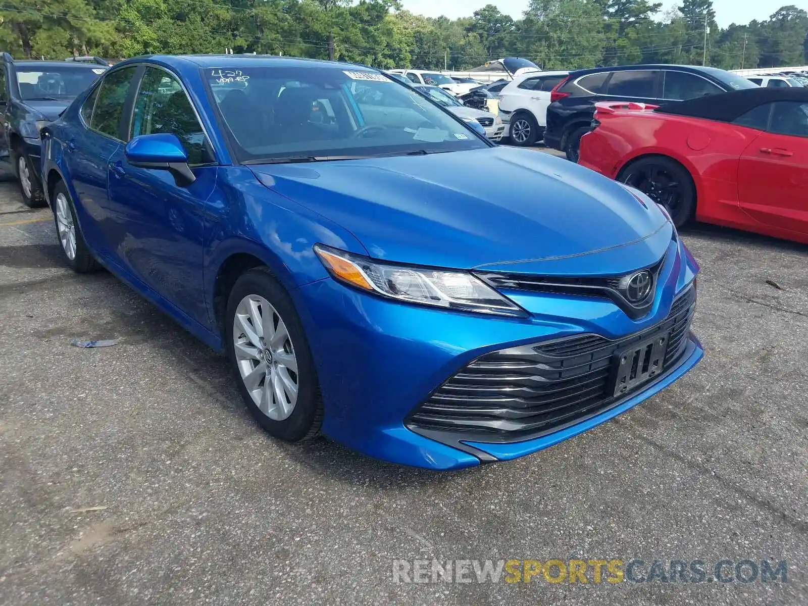 1 Photograph of a damaged car 4T1B11HK1KU232888 TOYOTA CAMRY 2019