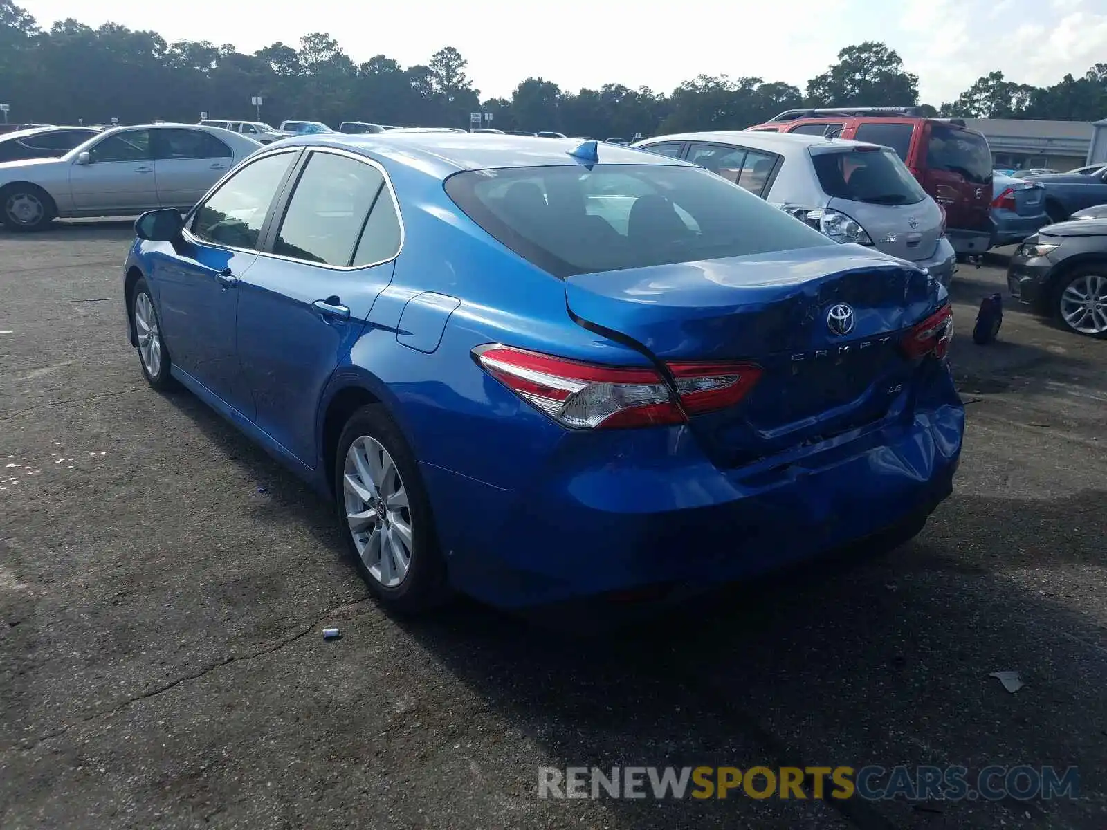 3 Photograph of a damaged car 4T1B11HK1KU232888 TOYOTA CAMRY 2019