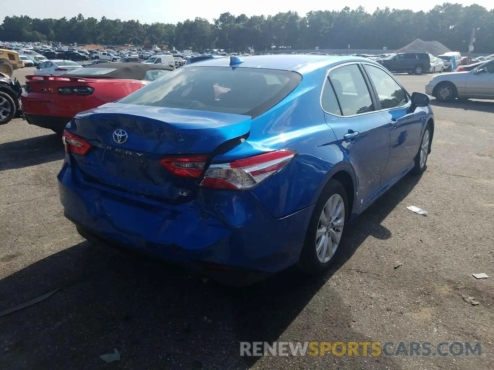 4 Photograph of a damaged car 4T1B11HK1KU232888 TOYOTA CAMRY 2019