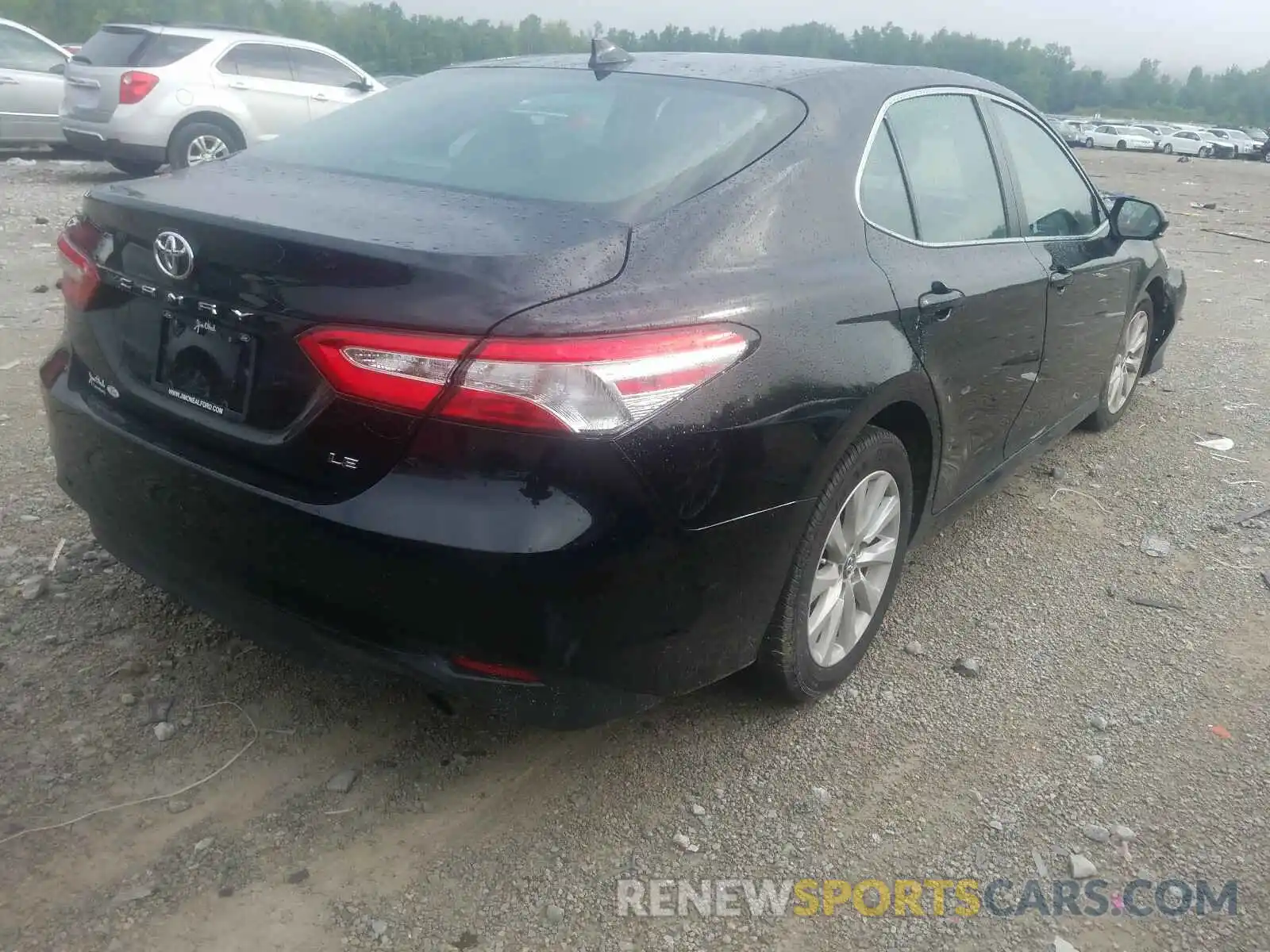 4 Photograph of a damaged car 4T1B11HK1KU234530 TOYOTA CAMRY 2019