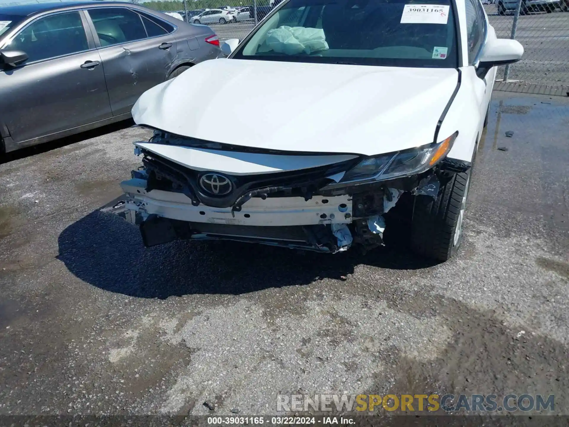 6 Photograph of a damaged car 4T1B11HK1KU236097 TOYOTA CAMRY 2019