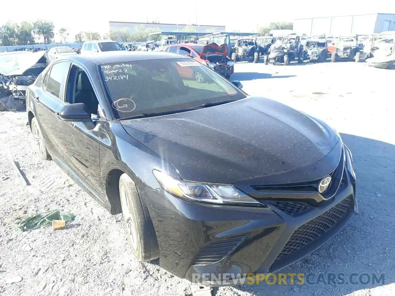 1 Photograph of a damaged car 4T1B11HK1KU236326 TOYOTA CAMRY 2019