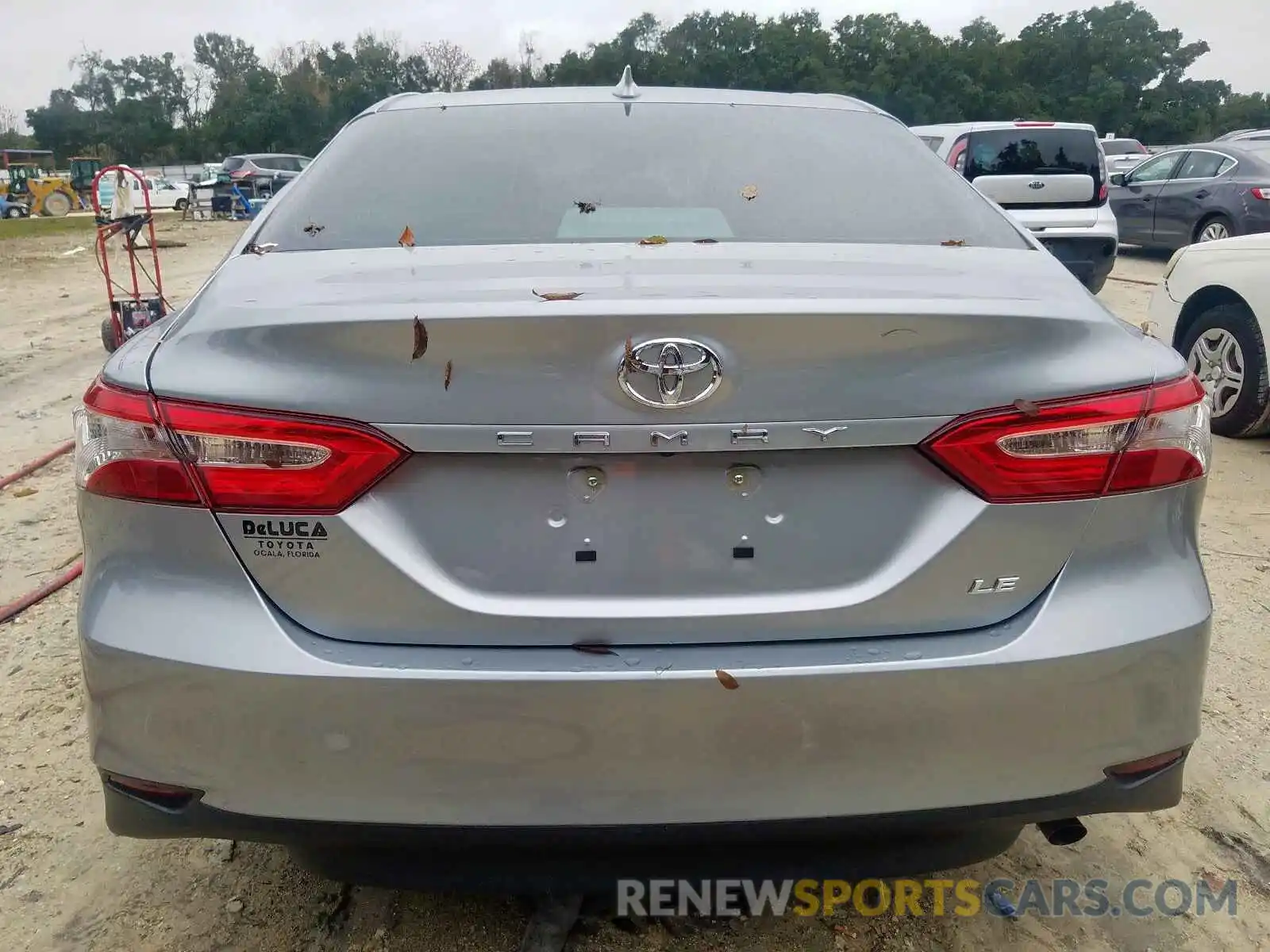 9 Photograph of a damaged car 4T1B11HK1KU237833 TOYOTA CAMRY 2019