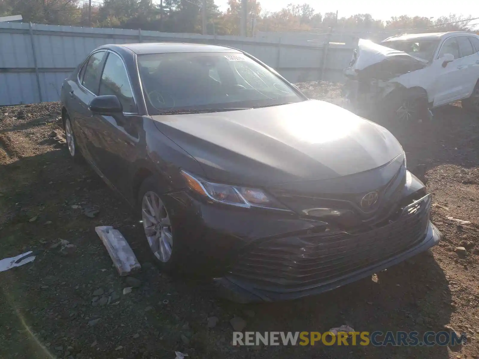 1 Photograph of a damaged car 4T1B11HK1KU238349 TOYOTA CAMRY 2019