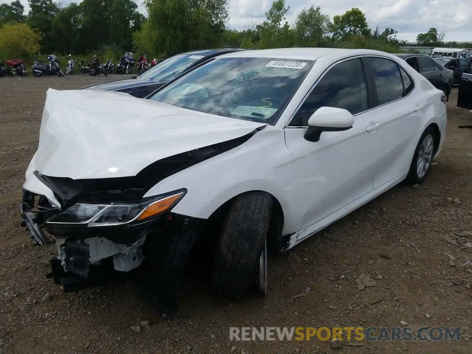 2 Photograph of a damaged car 4T1B11HK1KU239159 TOYOTA CAMRY 2019