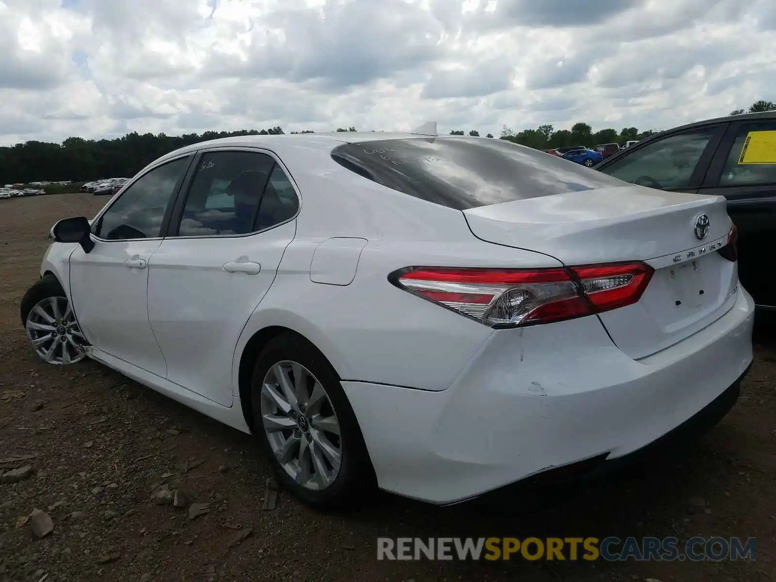 3 Photograph of a damaged car 4T1B11HK1KU239159 TOYOTA CAMRY 2019