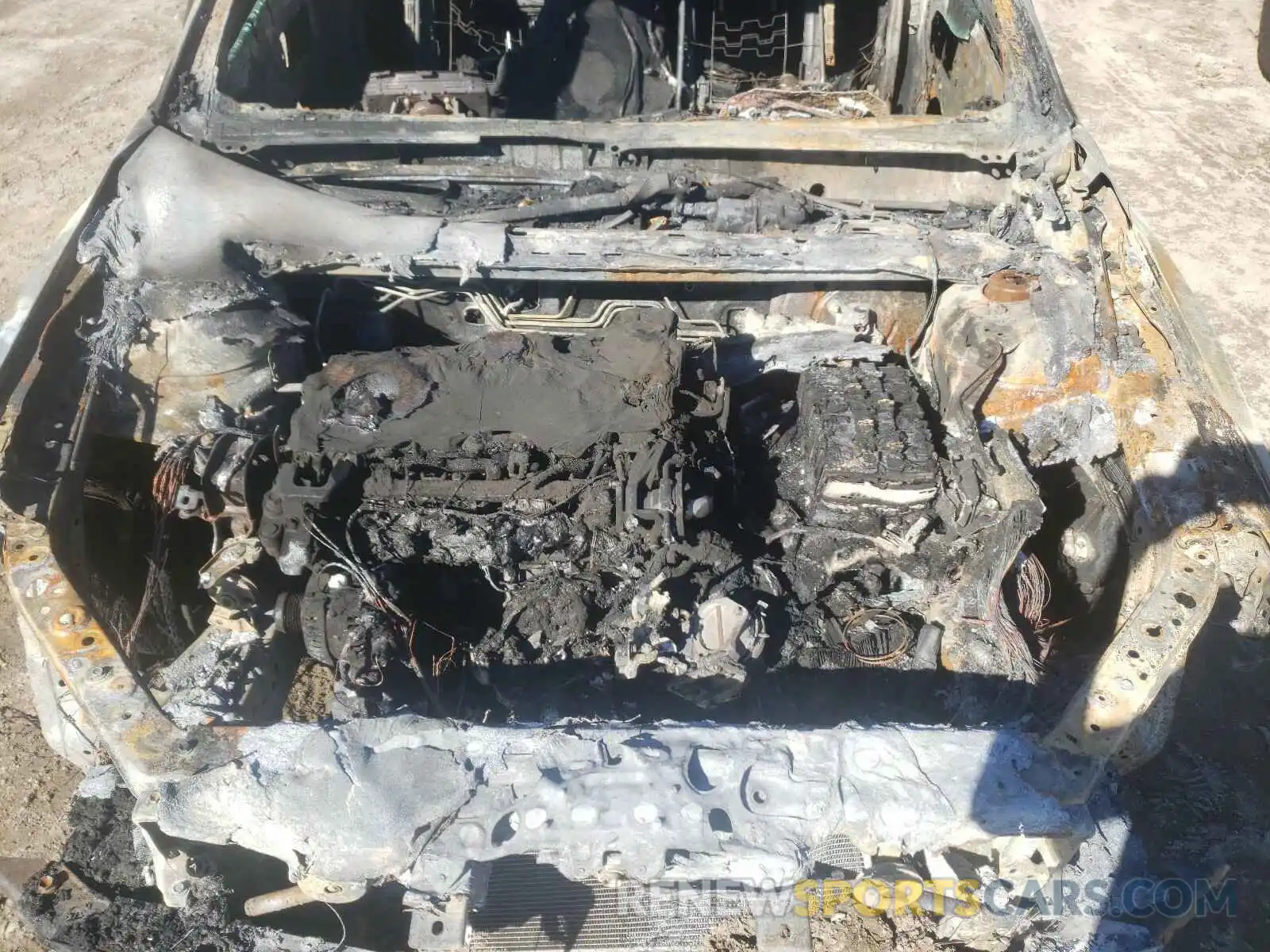 7 Photograph of a damaged car 4T1B11HK1KU239209 TOYOTA CAMRY 2019