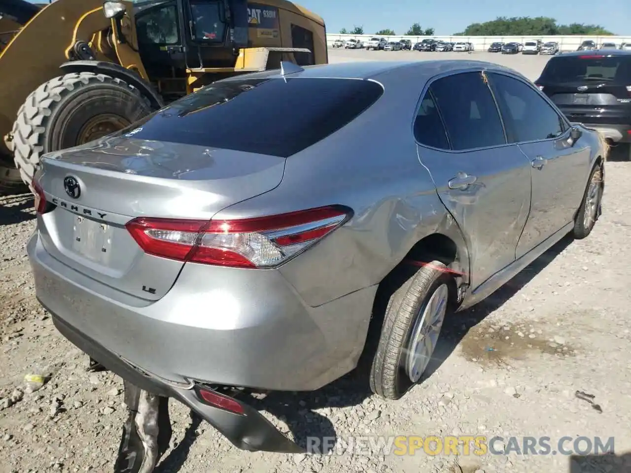 4 Photograph of a damaged car 4T1B11HK1KU241946 TOYOTA CAMRY 2019