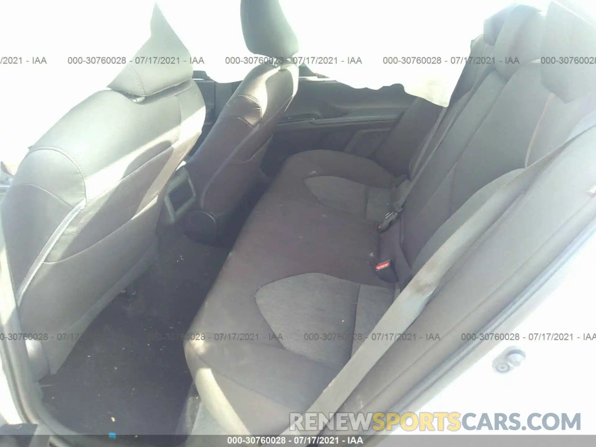 8 Photograph of a damaged car 4T1B11HK1KU242174 TOYOTA CAMRY 2019