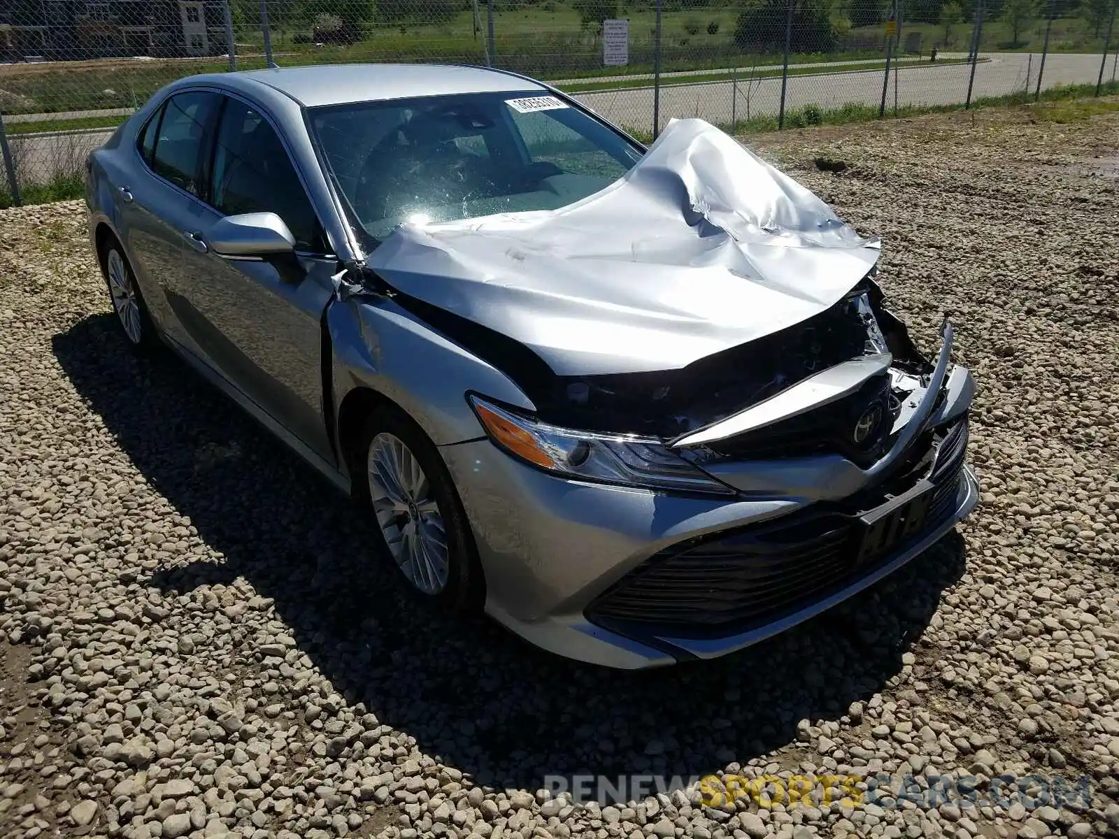 1 Photograph of a damaged car 4T1B11HK1KU245916 TOYOTA CAMRY 2019