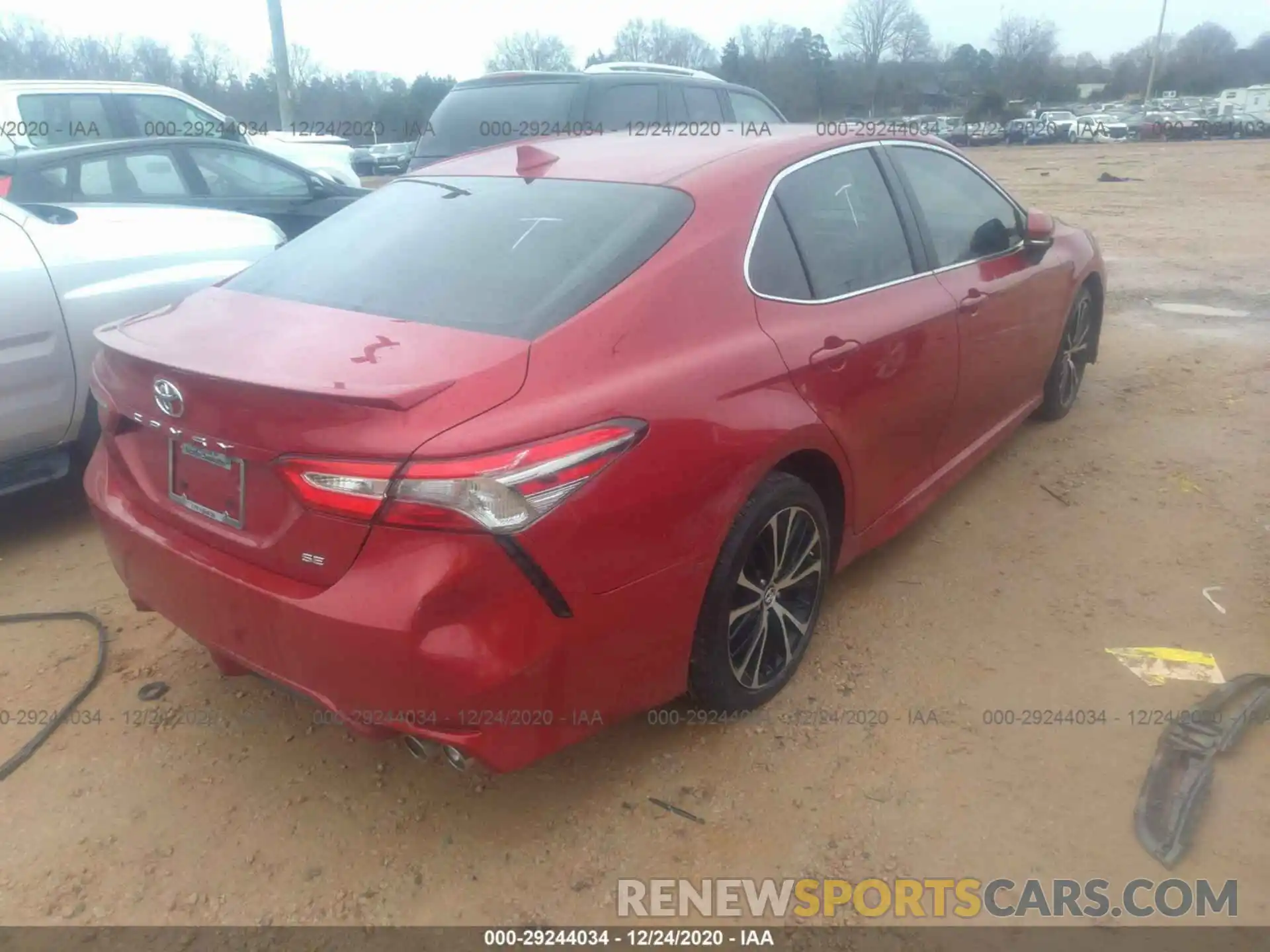 4 Photograph of a damaged car 4T1B11HK1KU247584 TOYOTA CAMRY 2019