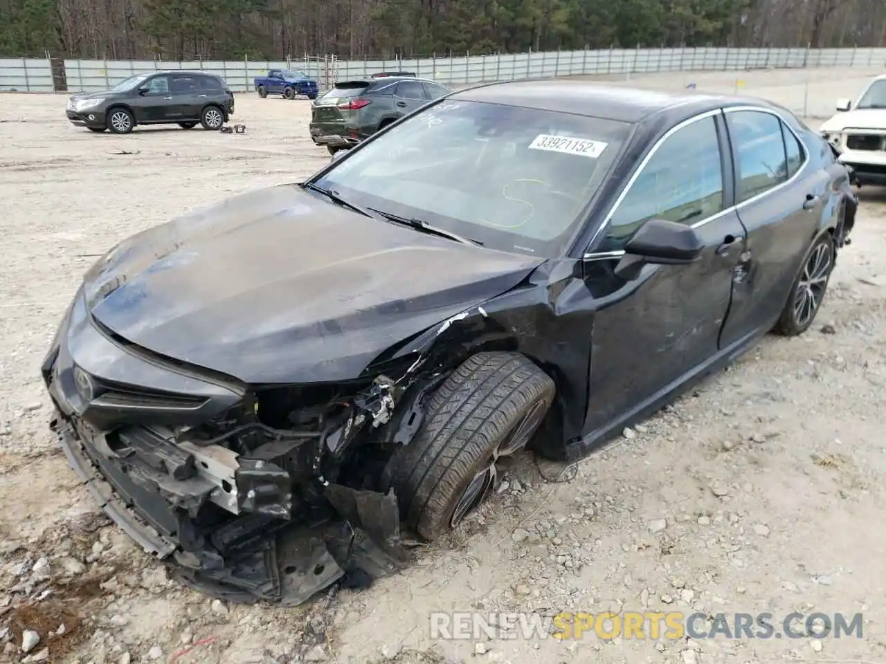 2 Фотография поврежденного автомобиля 4T1B11HK1KU247942 TOYOTA CAMRY 2019