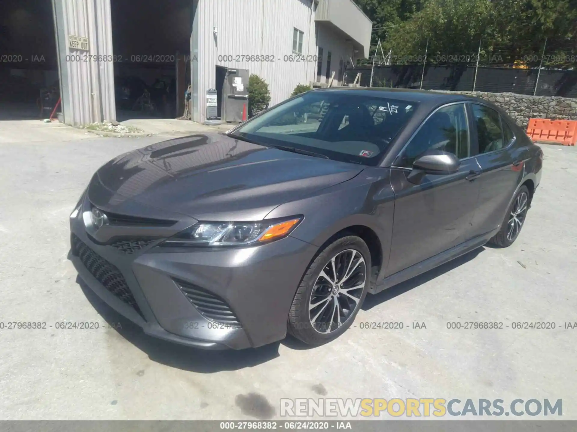 2 Photograph of a damaged car 4T1B11HK1KU248847 TOYOTA CAMRY 2019