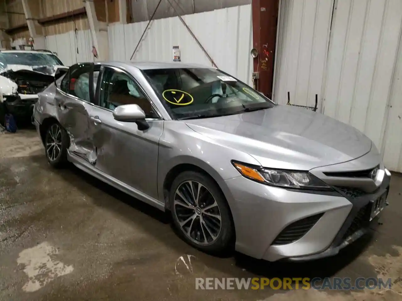 1 Photograph of a damaged car 4T1B11HK1KU249108 TOYOTA CAMRY 2019