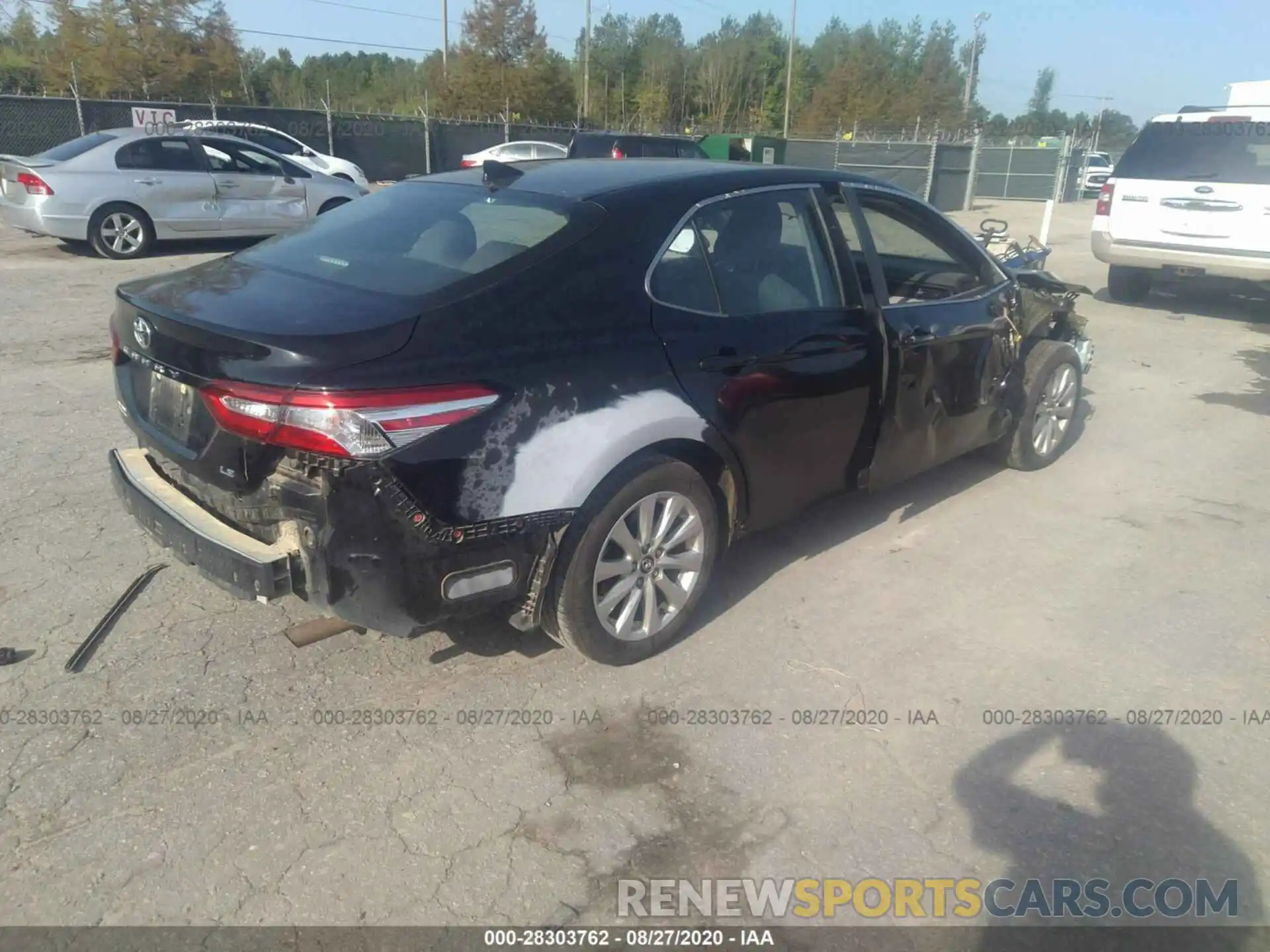 4 Фотография поврежденного автомобиля 4T1B11HK1KU249156 TOYOTA CAMRY 2019