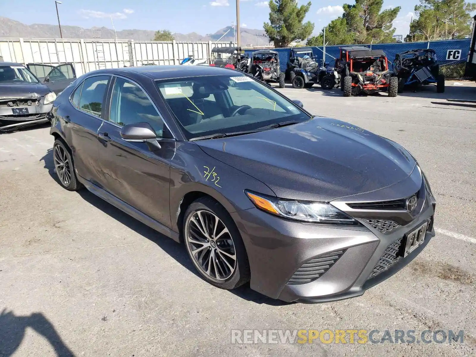 1 Photograph of a damaged car 4T1B11HK1KU250503 TOYOTA CAMRY 2019