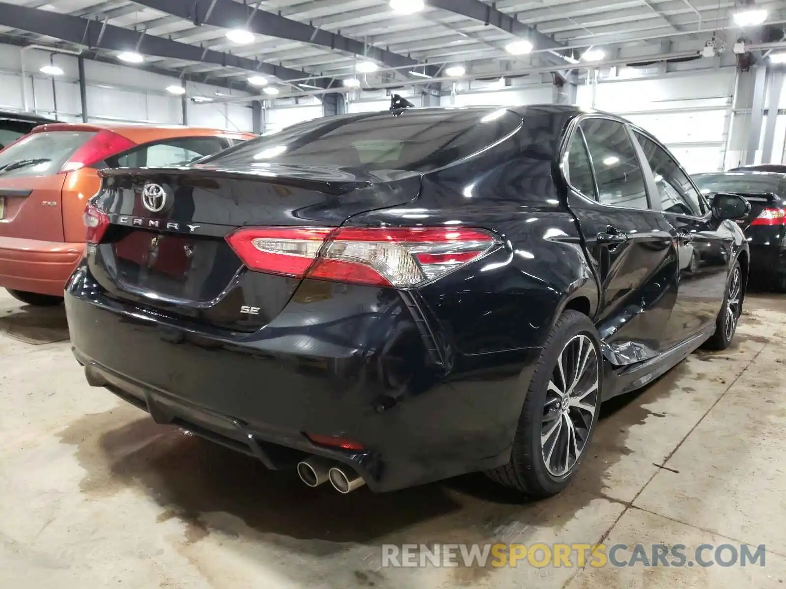 4 Photograph of a damaged car 4T1B11HK1KU250744 TOYOTA CAMRY 2019