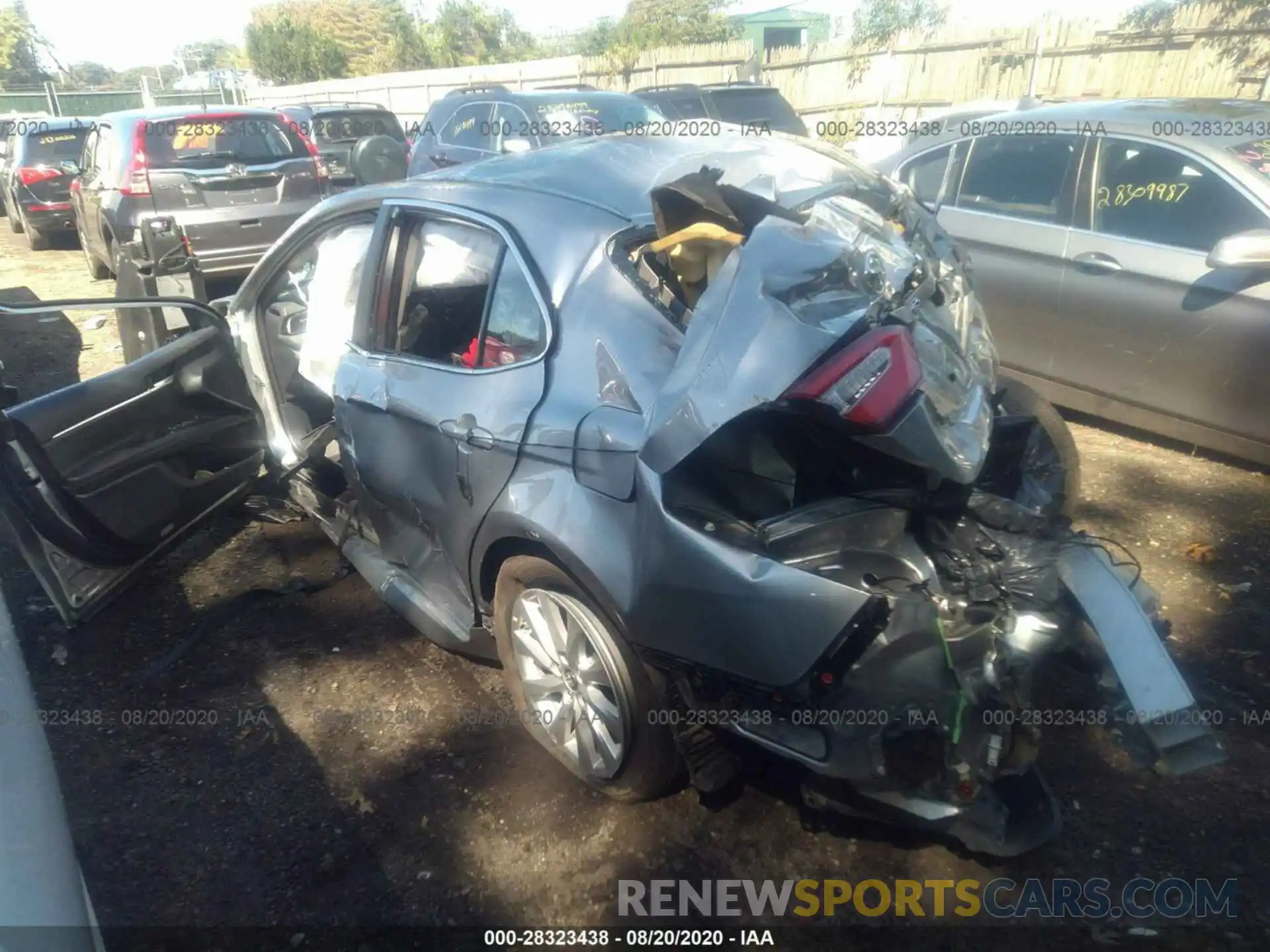 3 Photograph of a damaged car 4T1B11HK1KU250906 TOYOTA CAMRY 2019