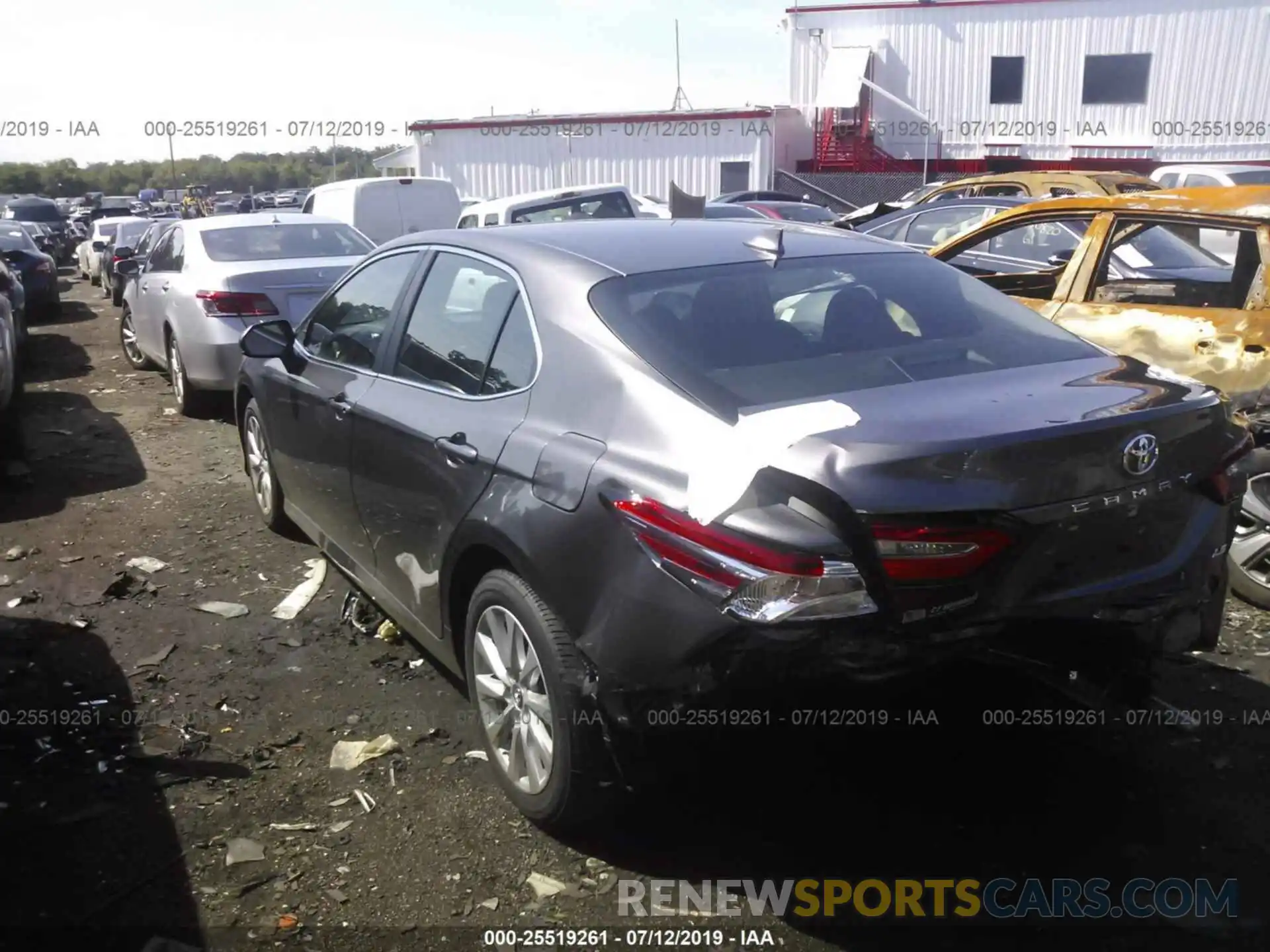 3 Photograph of a damaged car 4T1B11HK1KU251814 TOYOTA CAMRY 2019