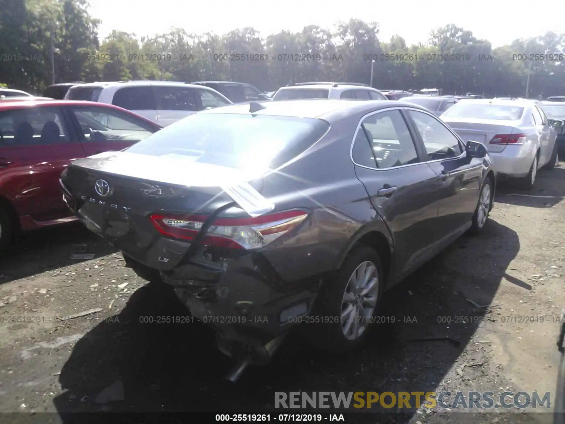 4 Photograph of a damaged car 4T1B11HK1KU251814 TOYOTA CAMRY 2019